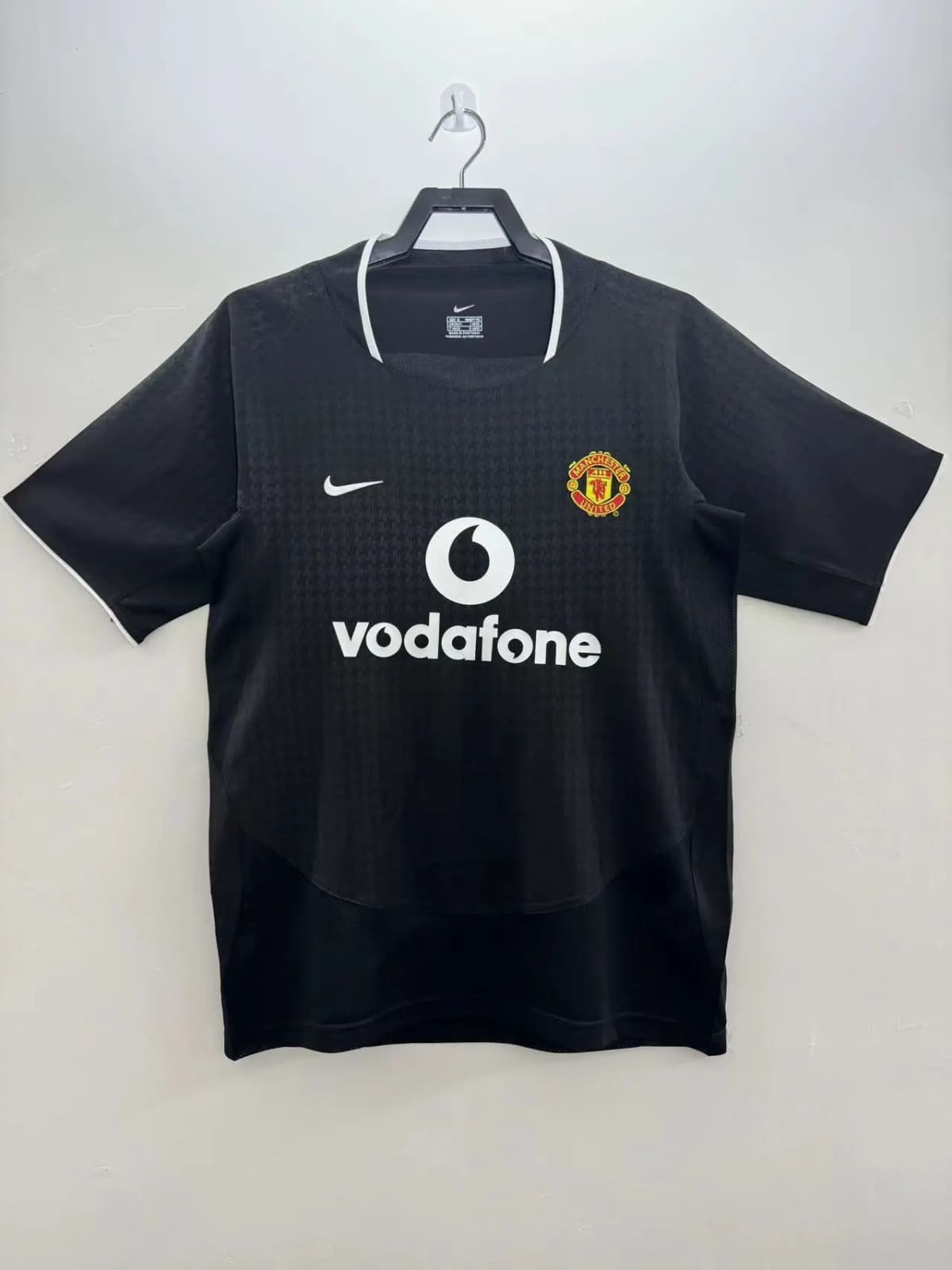 2003-04 Manchester United Away Retro Shirt