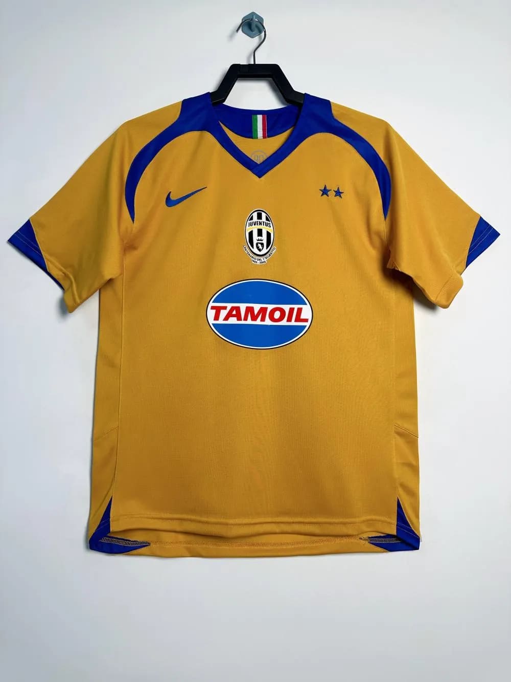 2005-06 Juventus Second Away Retro Jersey
