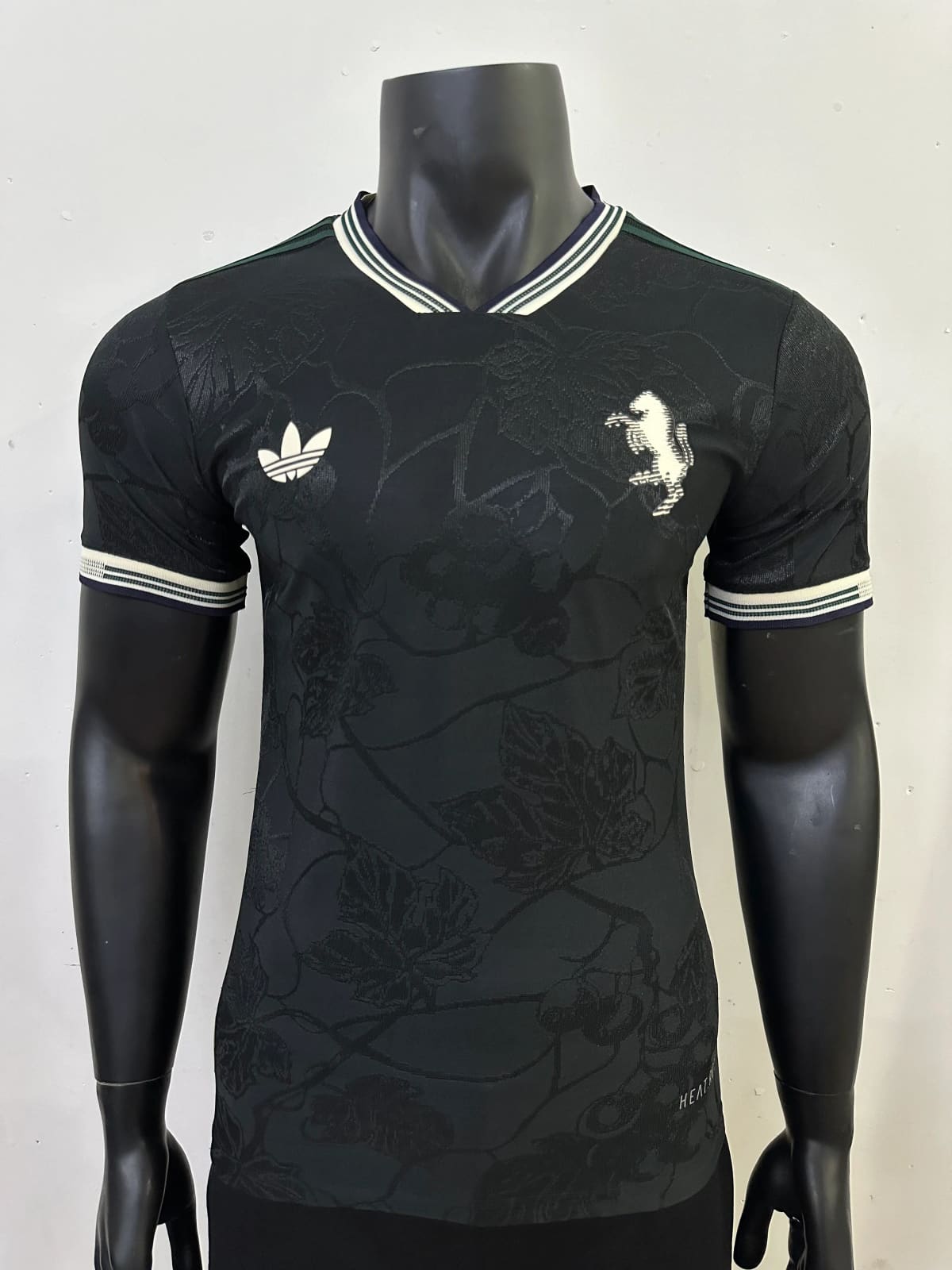 2025-26 Juventus Second Away Kit - Player Version