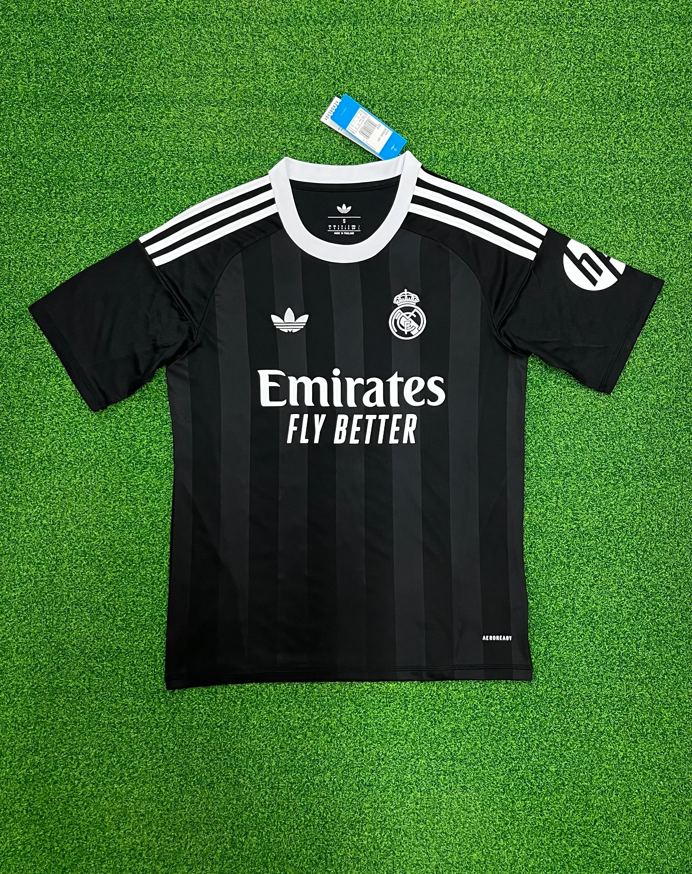 2025-26 Real Madrid Goalkeeper Jersey