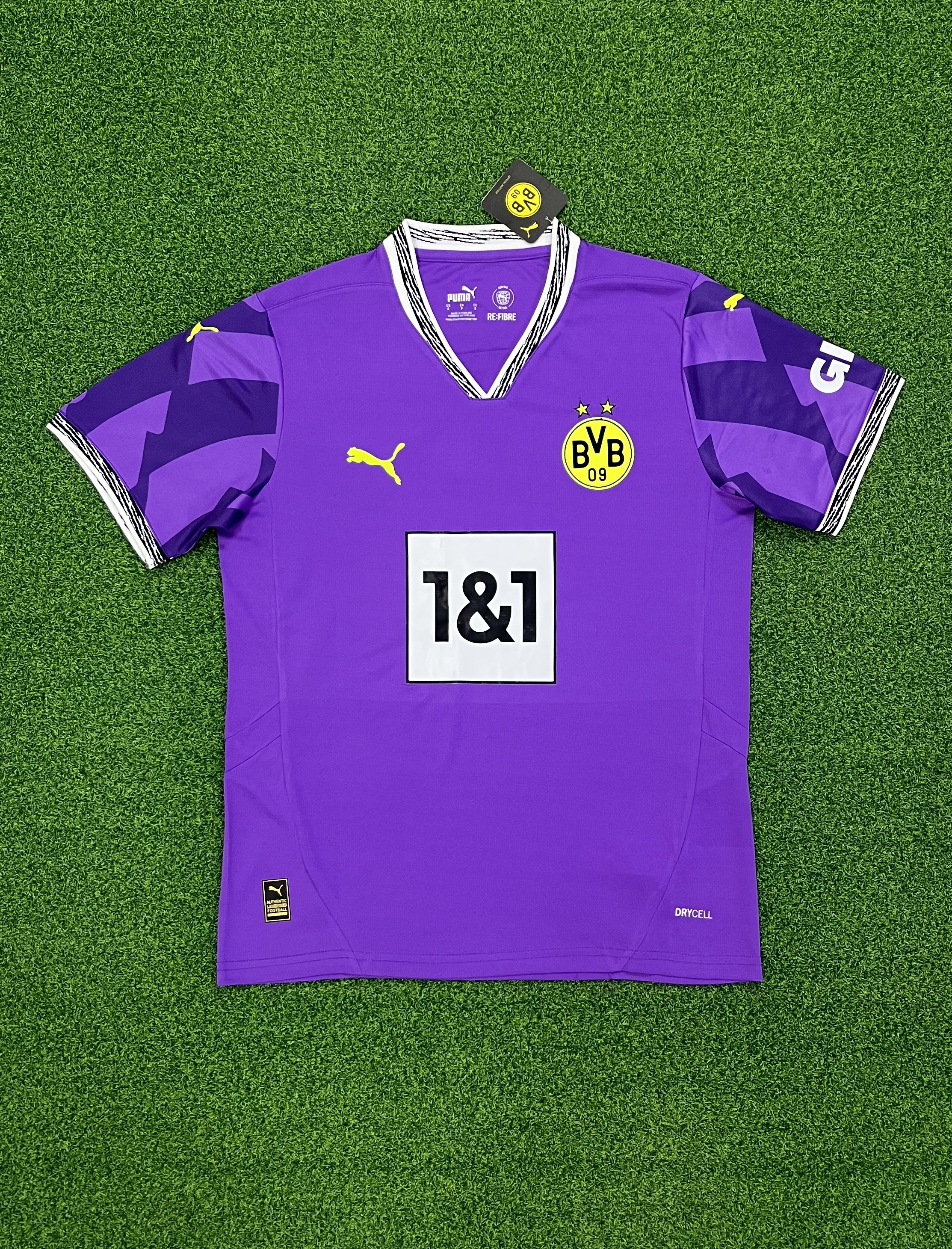 2025-26 Dortmund special edition goalkeeper jersey