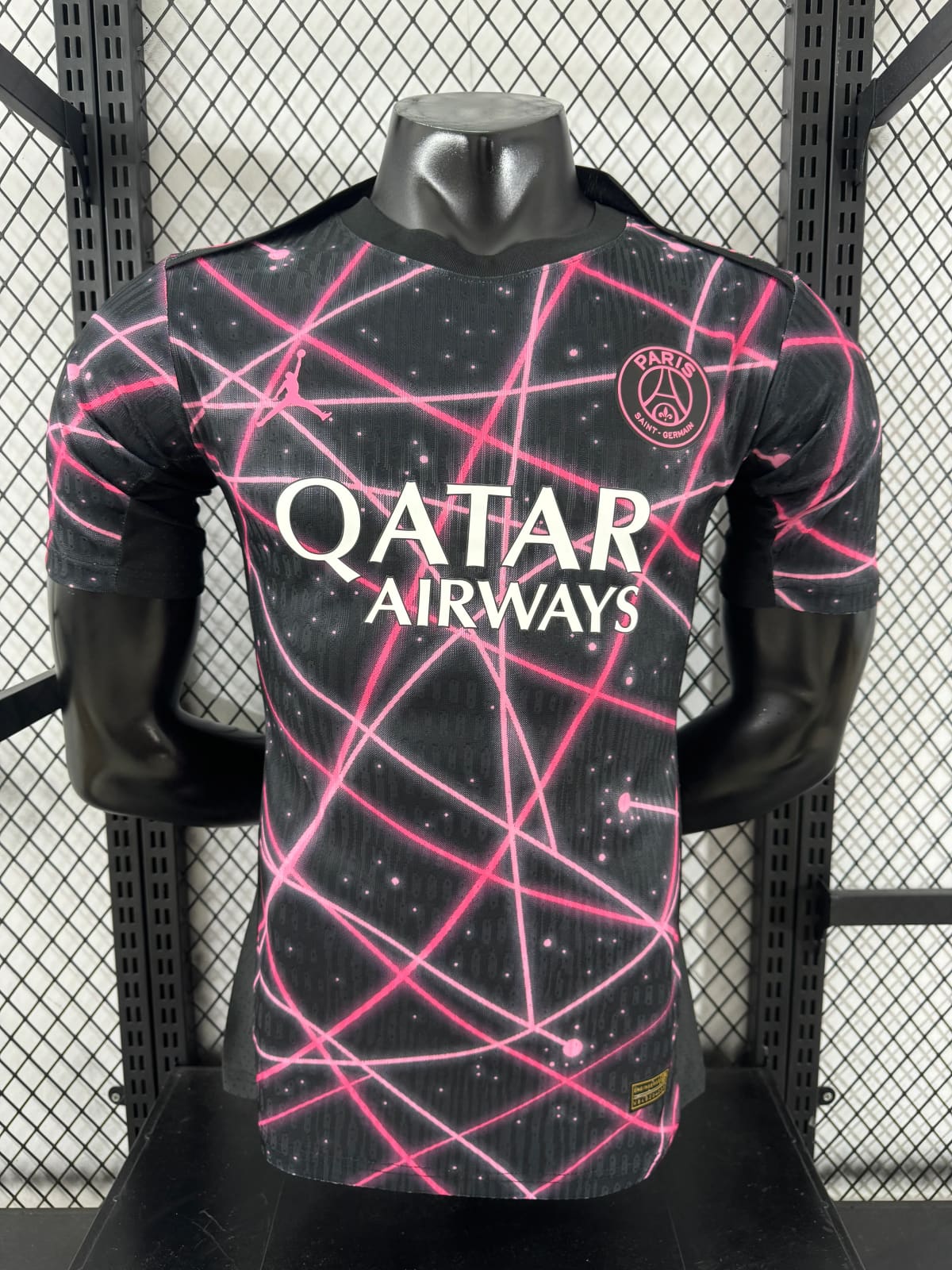 2025-26 Paris Saint-Germain Goalkeeper Jersey – Player Version
