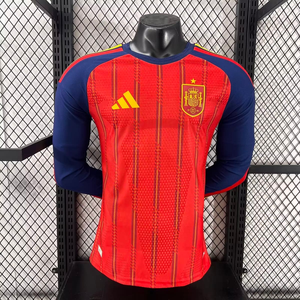 2026 Spain Home Long-Sleeve Jersey - Player Version