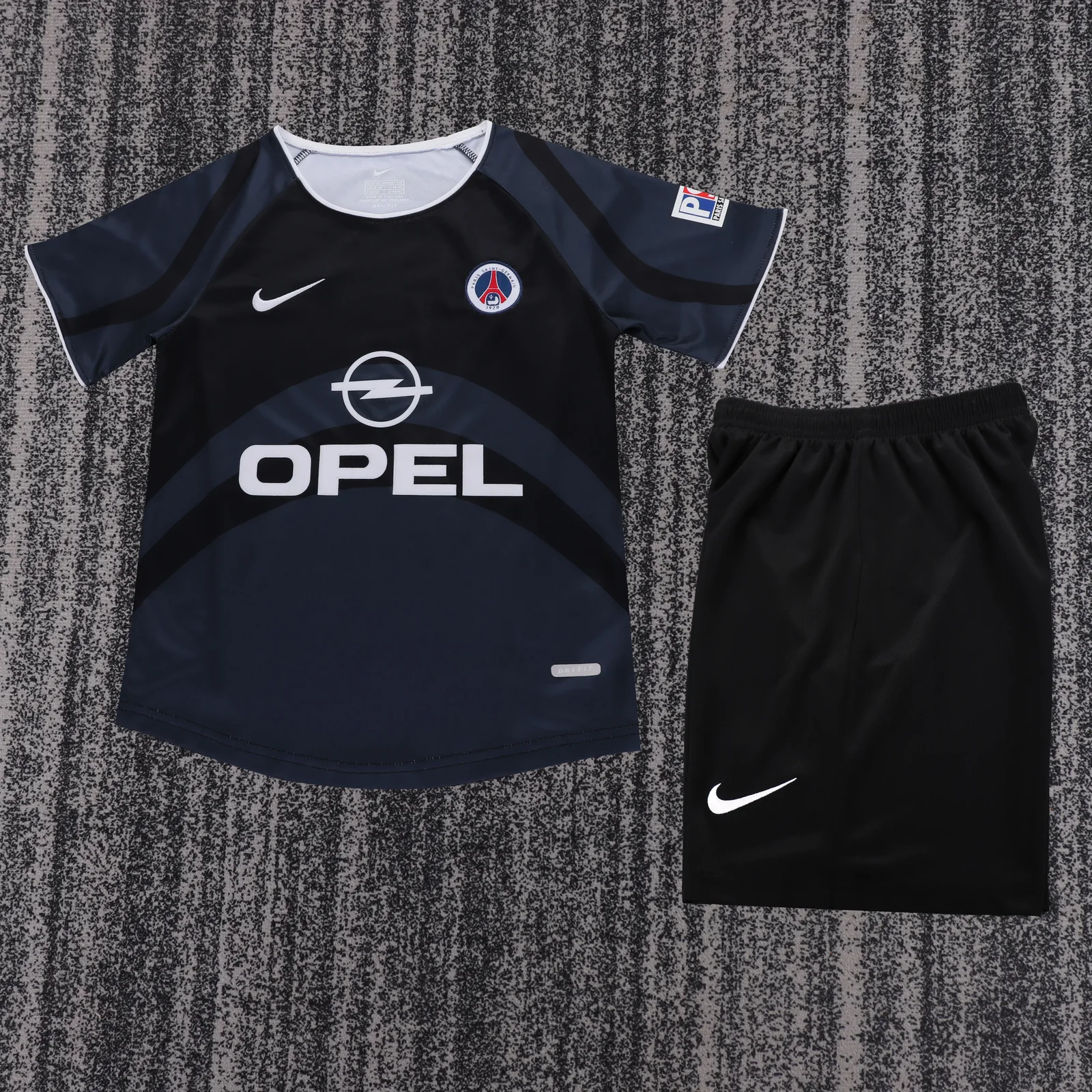 2001-02 Paris Saint-Germain Second Away Retro Jersey – Kids' 1