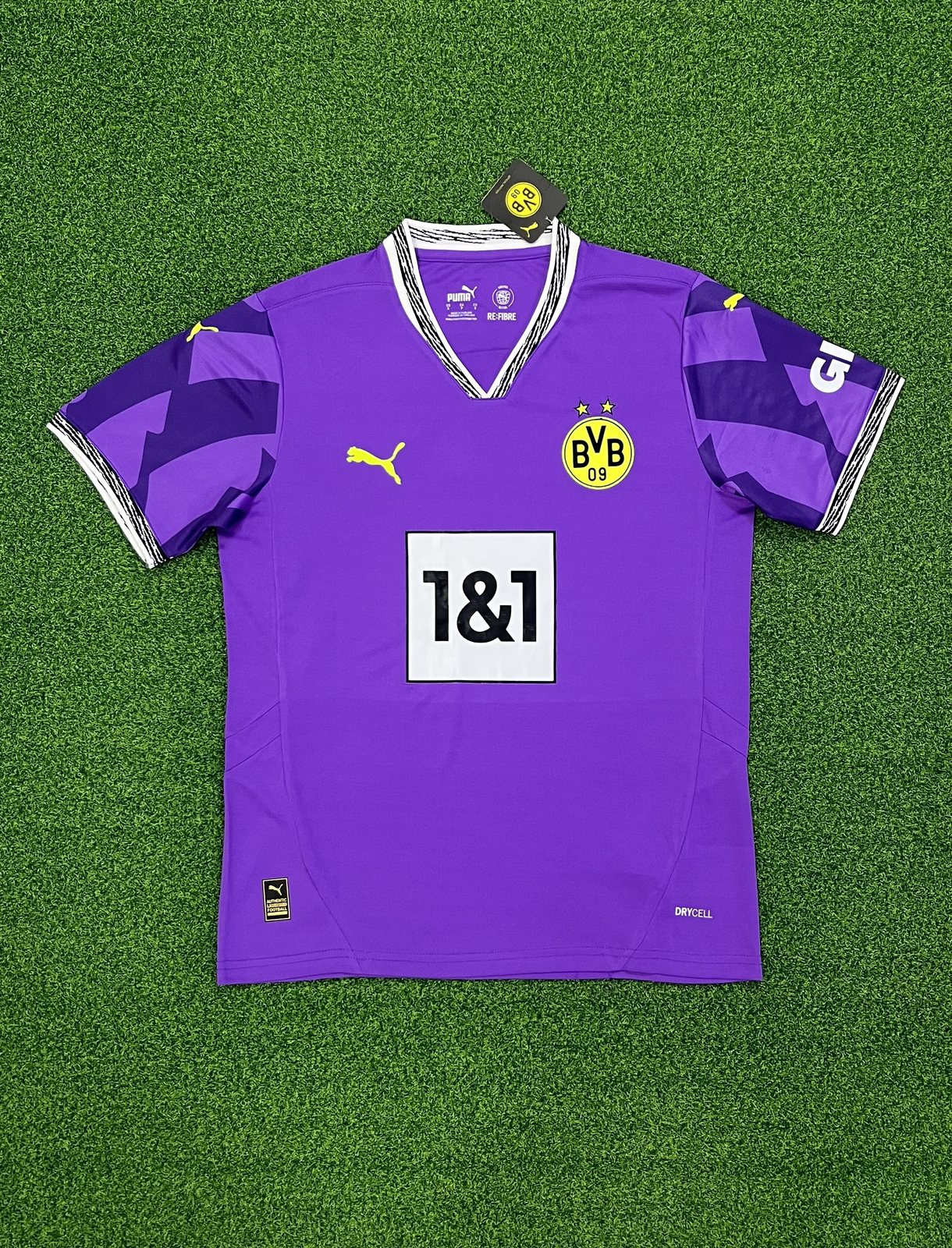 2025-26 Dortmund special edition goalkeeper jersey