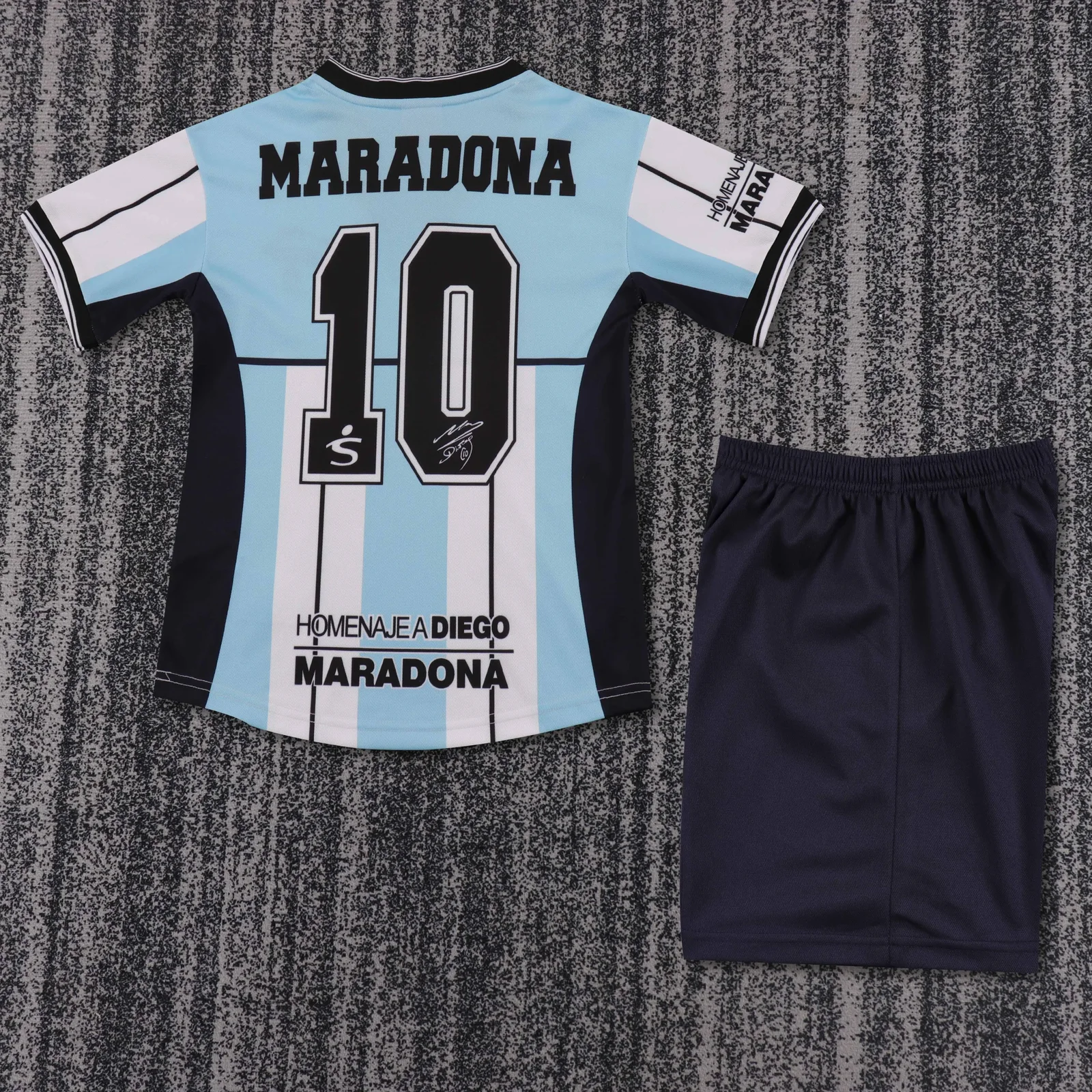 2001 Argentina Maradona Commemorative Edition Retro Shirt - Kids Size 1