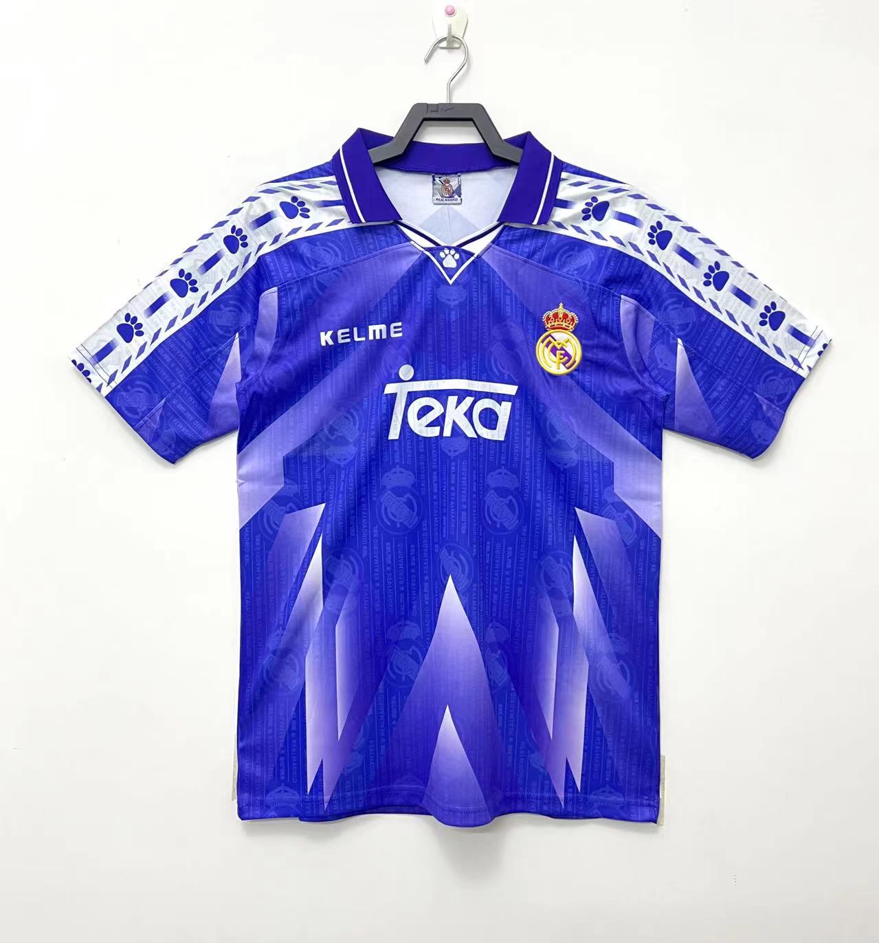 1996-97 Real Madrid Away Retro Jersey