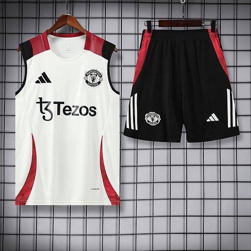 2025-26 Manchester United training vest jersey 1