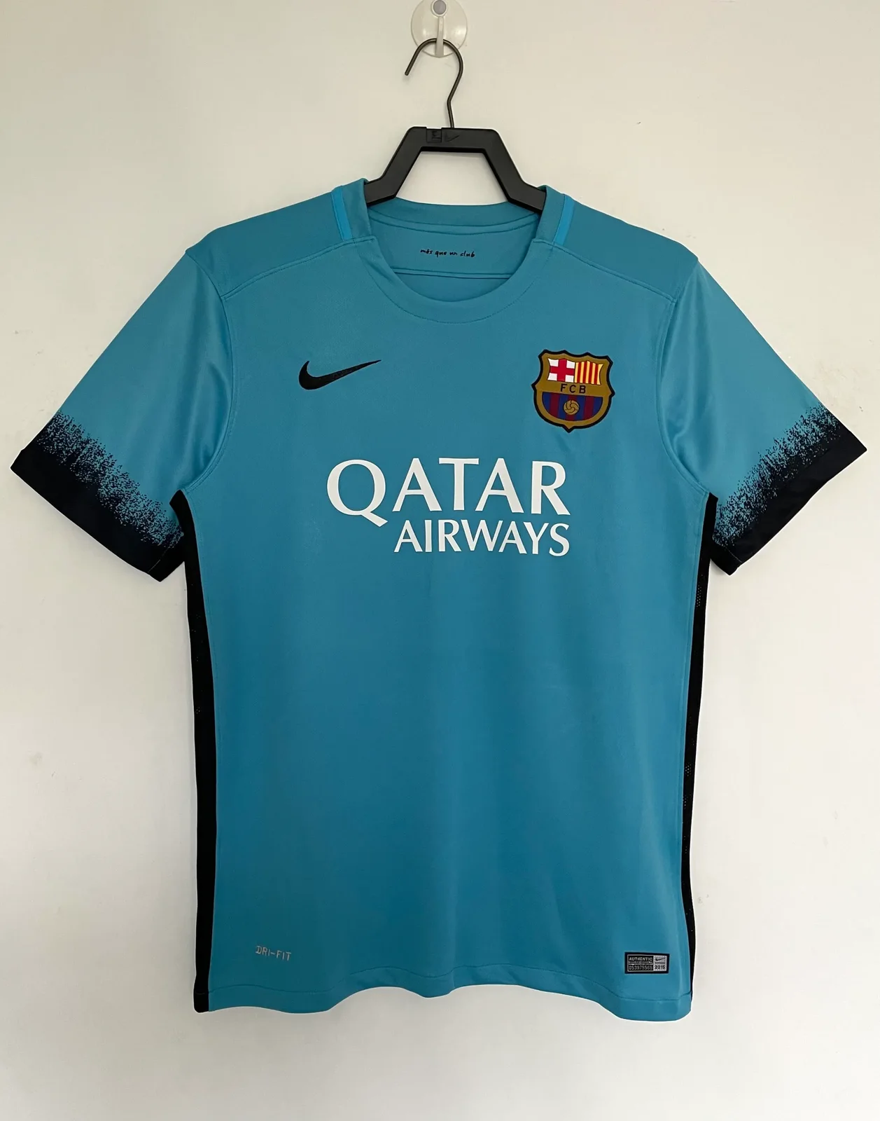 2015-16 Barcelona Second Away Retro Jersey 1