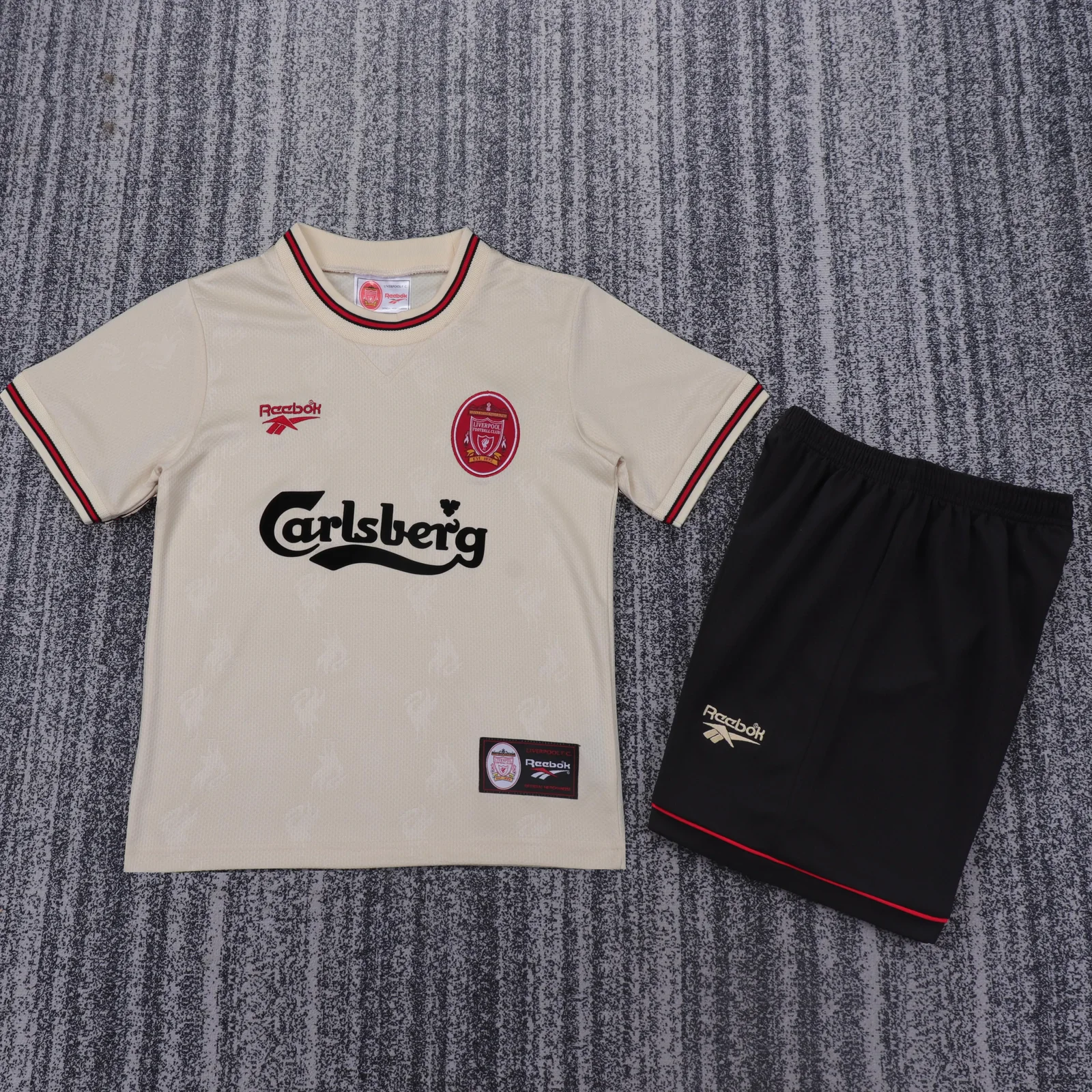 1996-97 Liverpool Away Retro Shirt - Kids 1