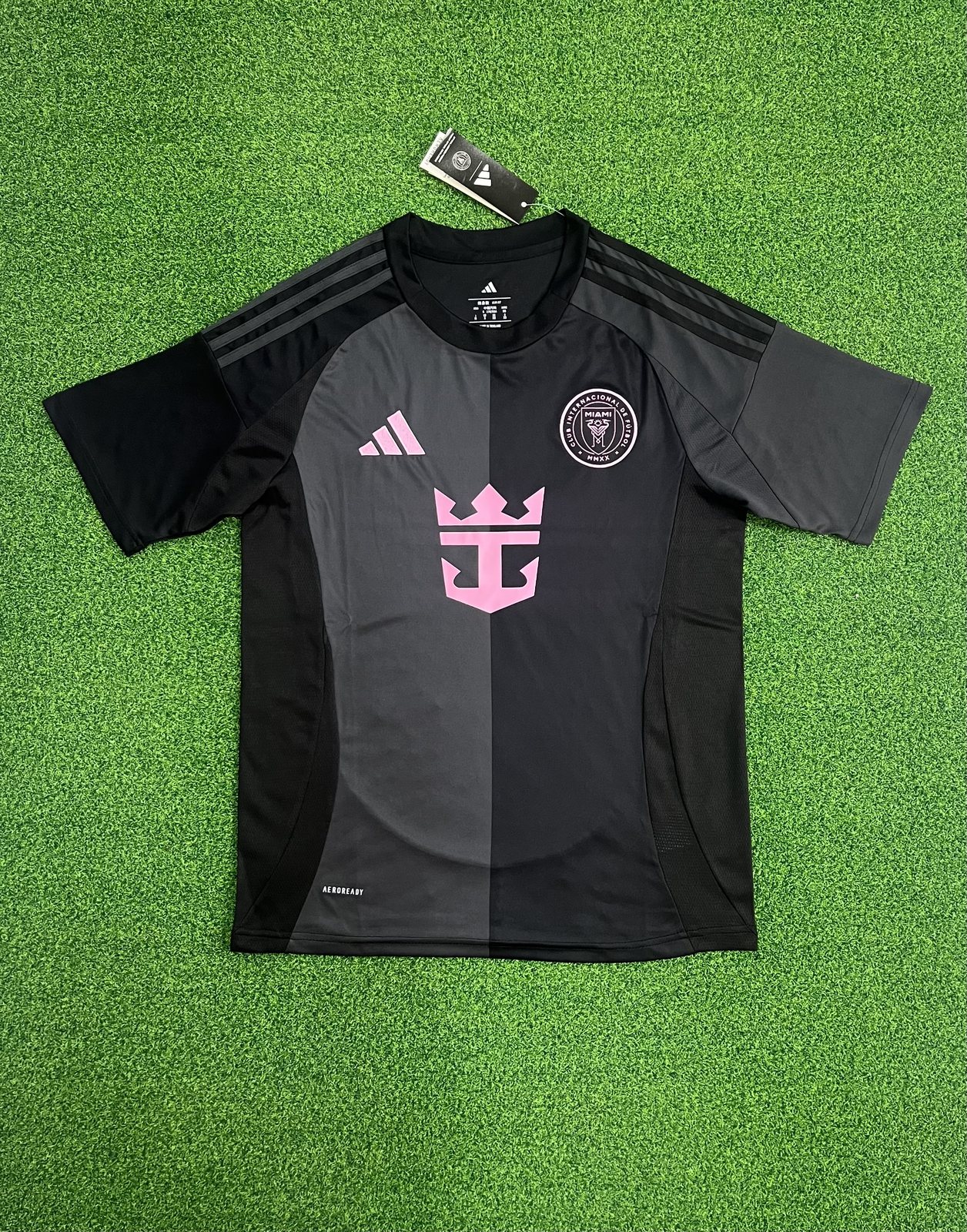 2025-26 Miami Away Jersey 1