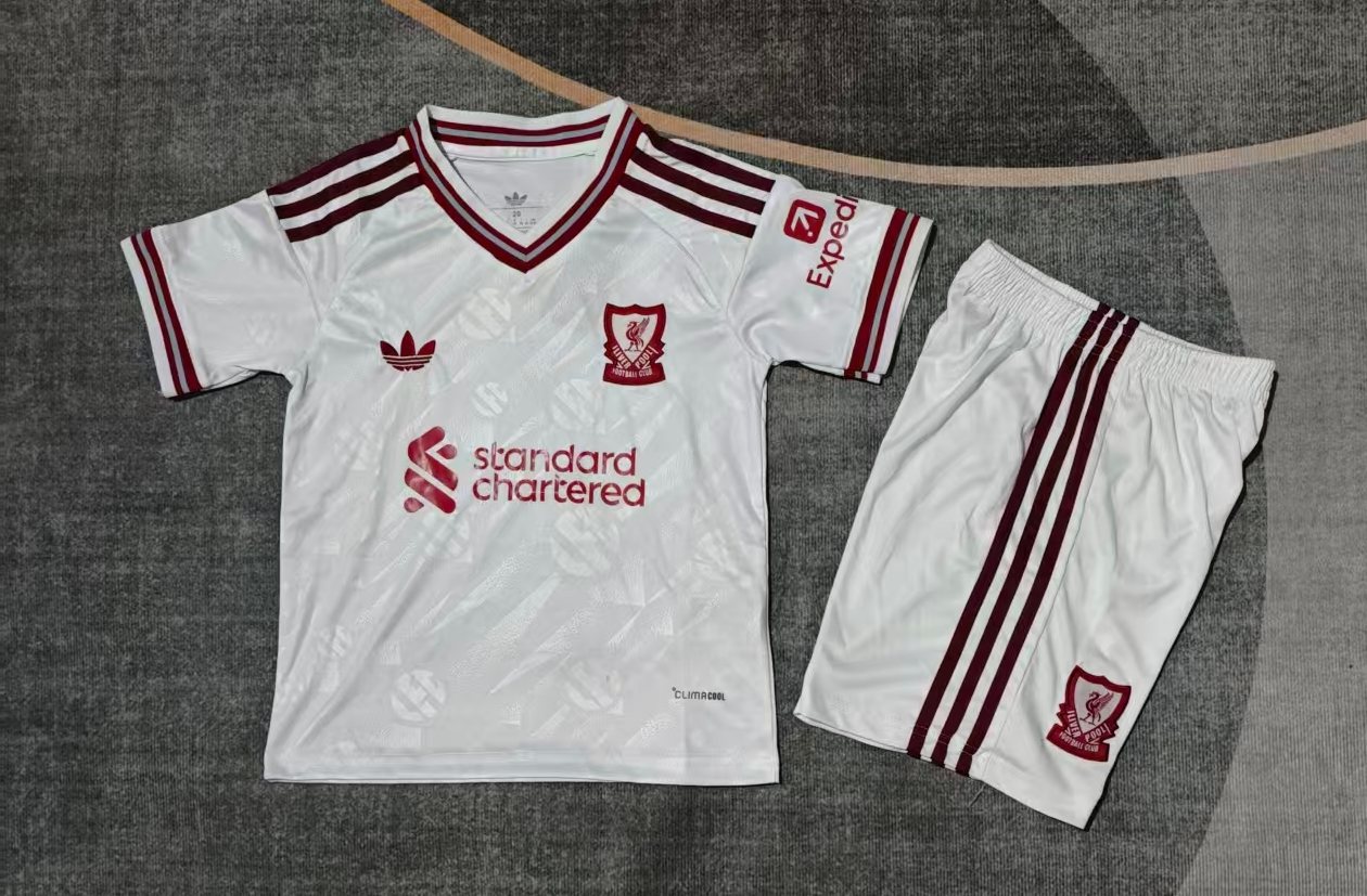 2026-27 Liverpool Away Kit - Kids 1