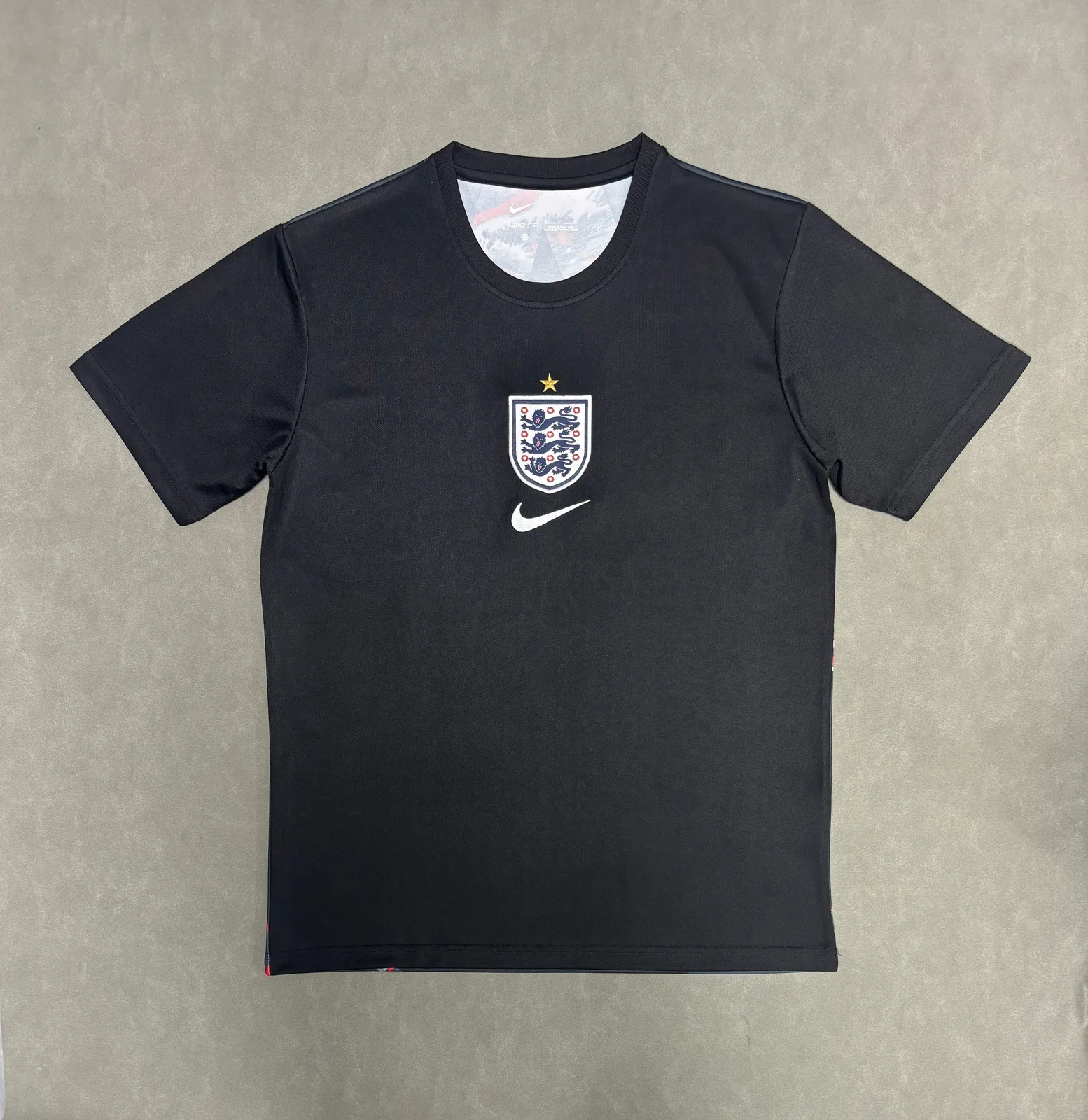 2026-27 England Goalkeeper Black Jersey - Fan Version 1