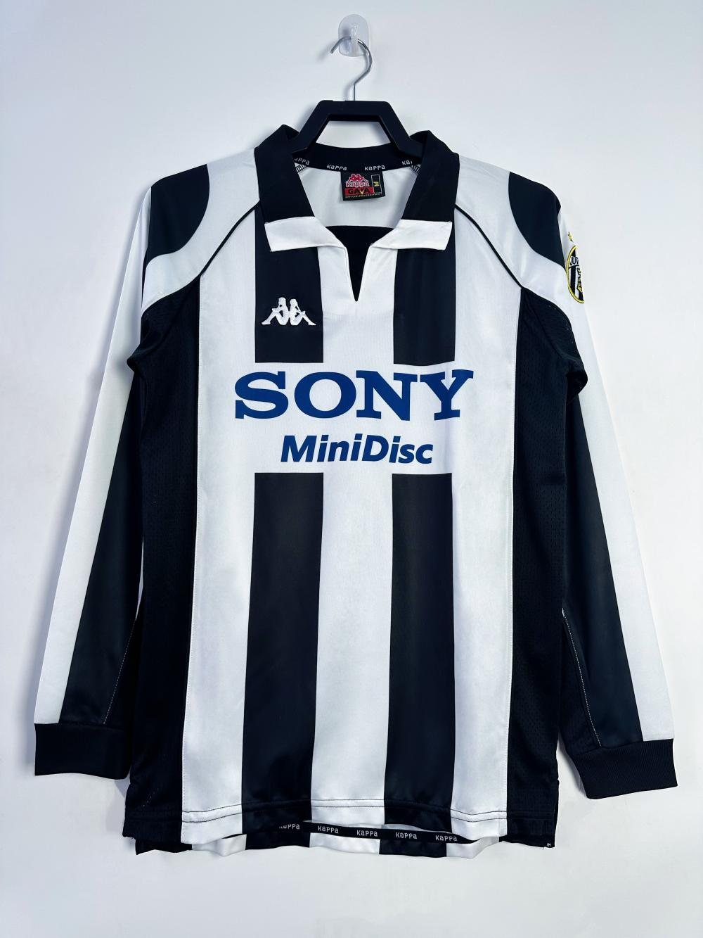 1997-98 Juventus Home Long-Sleeve Retro Jersey 1