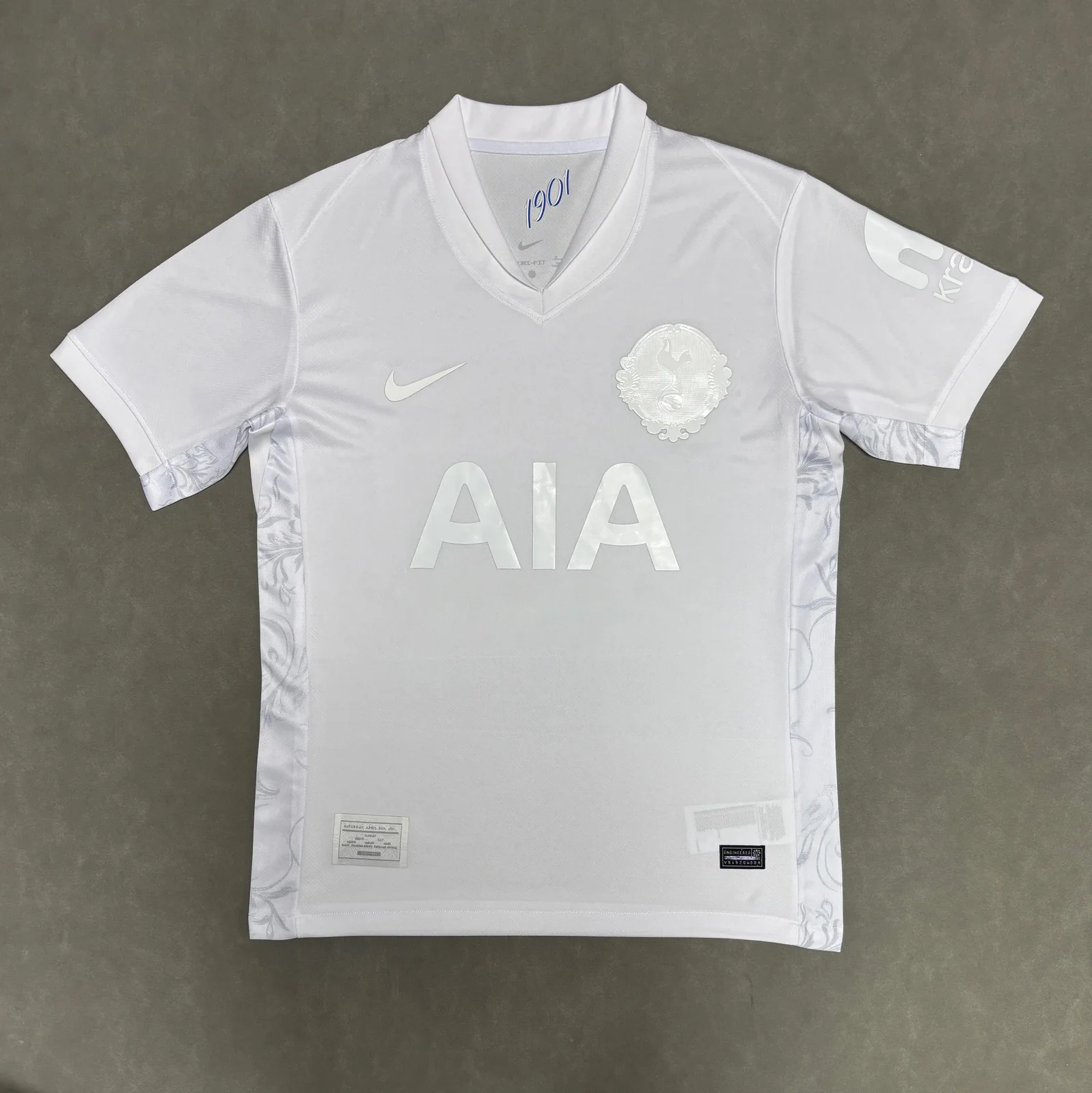 2025–26 Tottenham Hotspur 125th Anniversary Kit 1