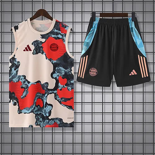 2025-26 Bayern Munich training vest jersey 1