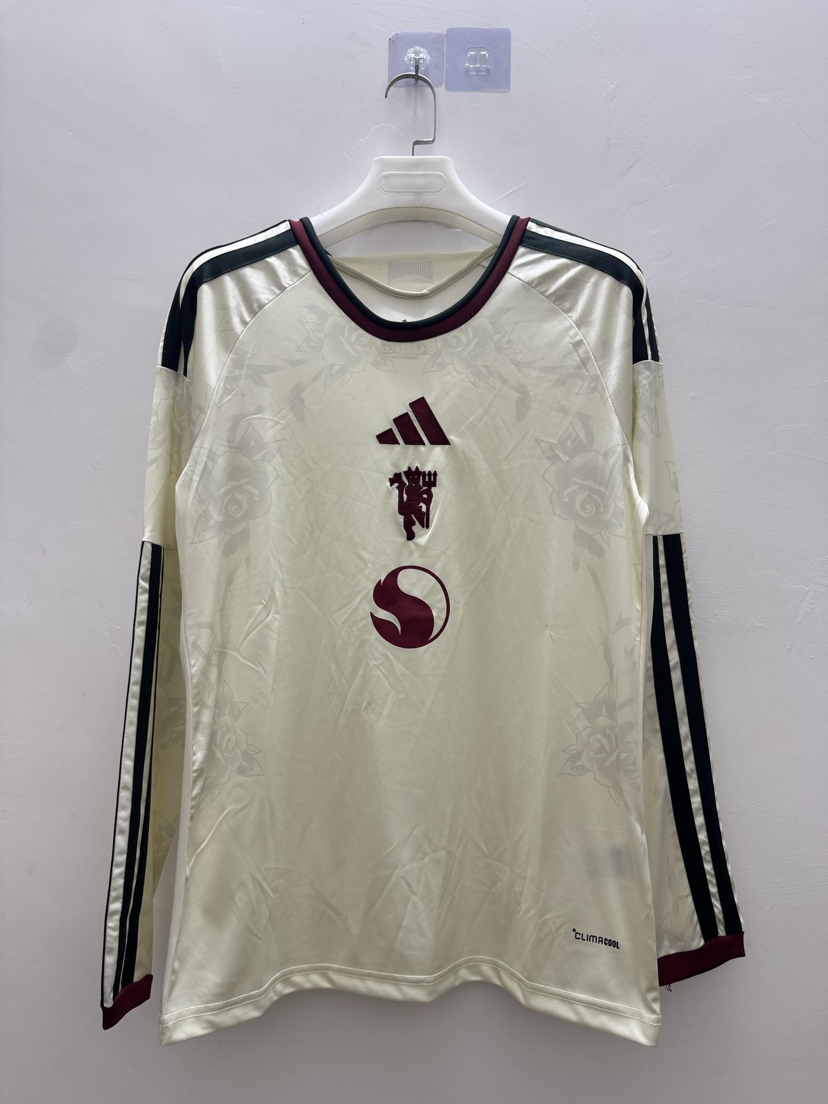 2026-27 Manchester United Second Away Long-Sleeve Kit - Fan Edition 1