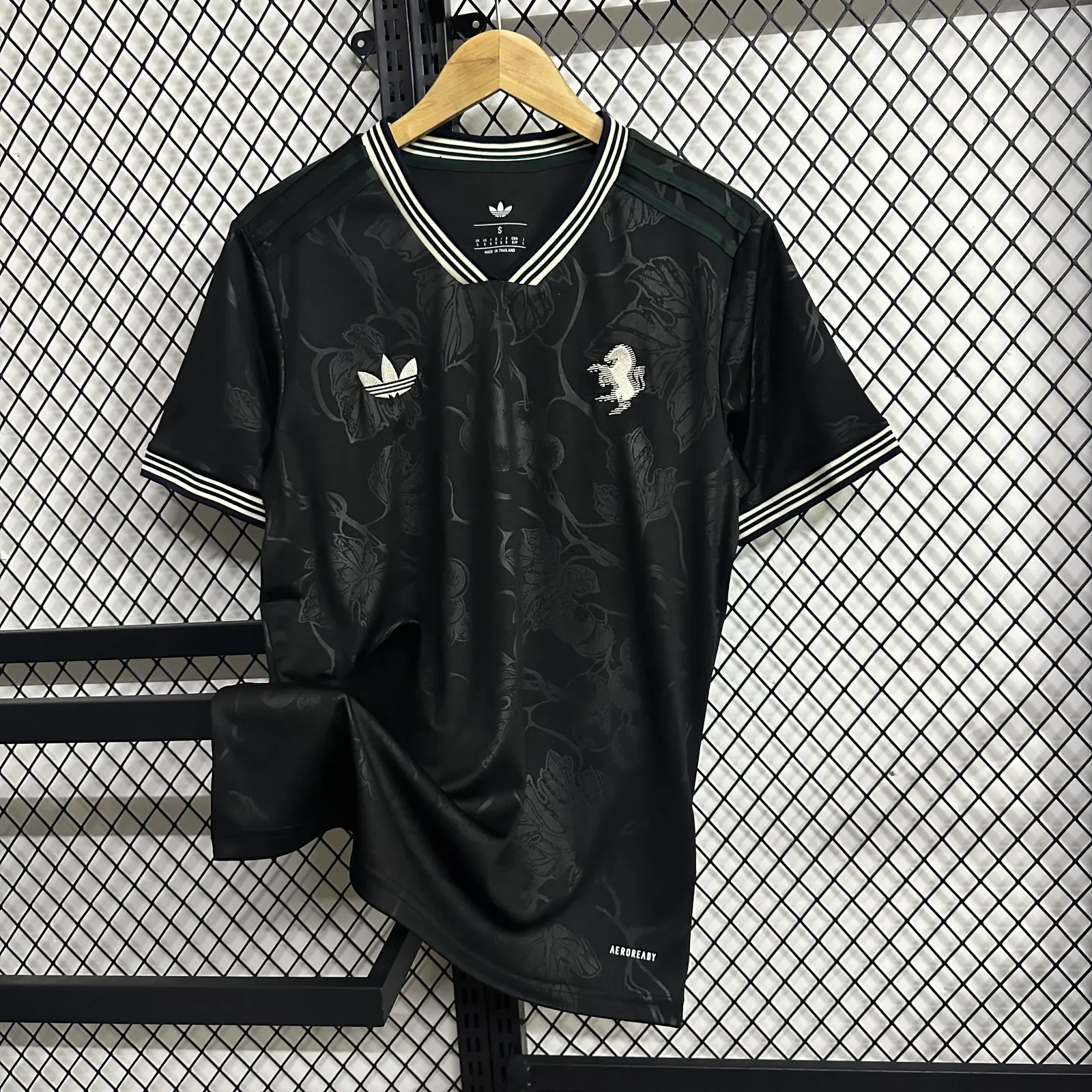 2025-26 Juventus Third Away Kit - Fan Version 1