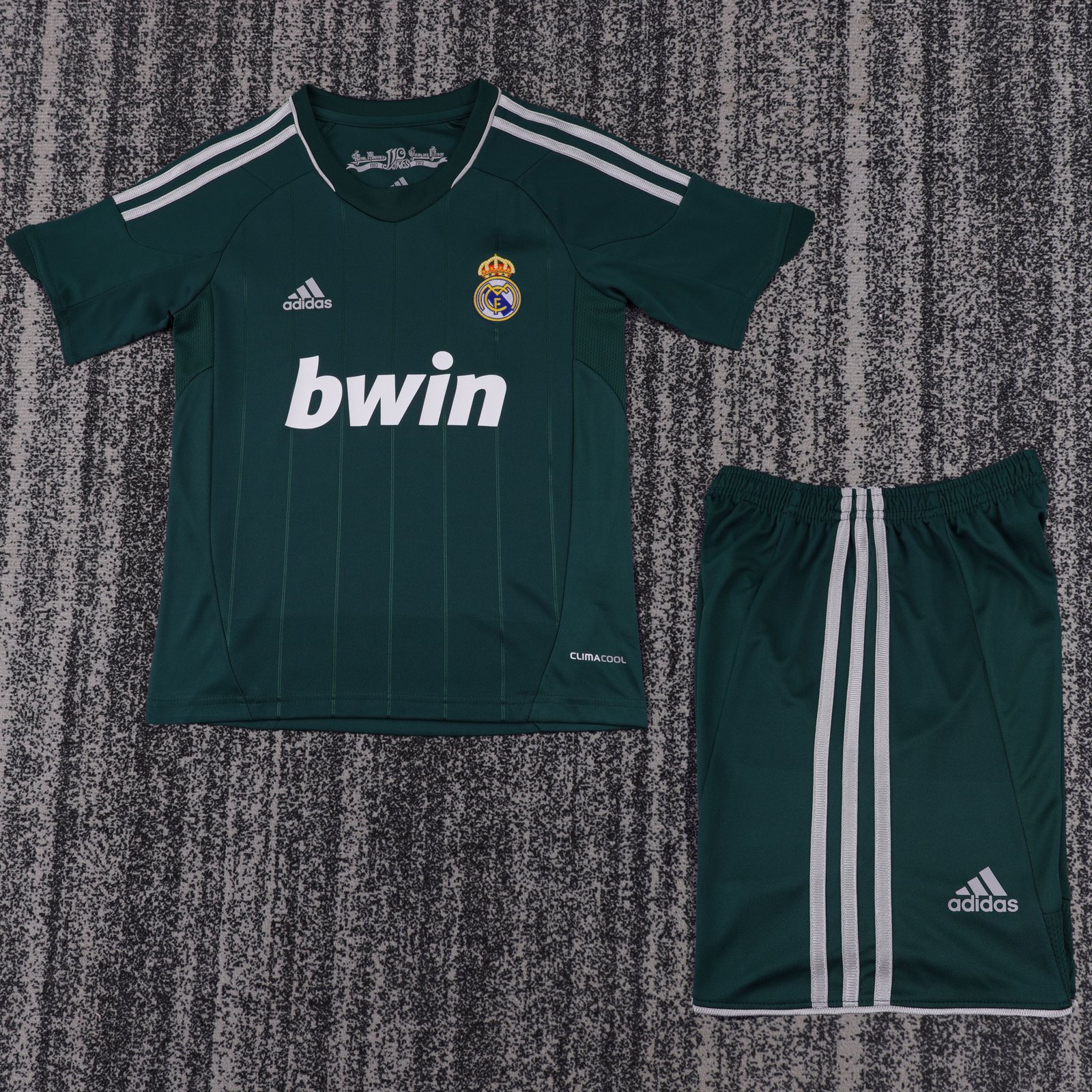 2012-13 Real Madrid Second Away Kit – Kids 1