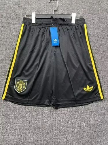2025-26 Manchester United Away Jersey Shorts 1