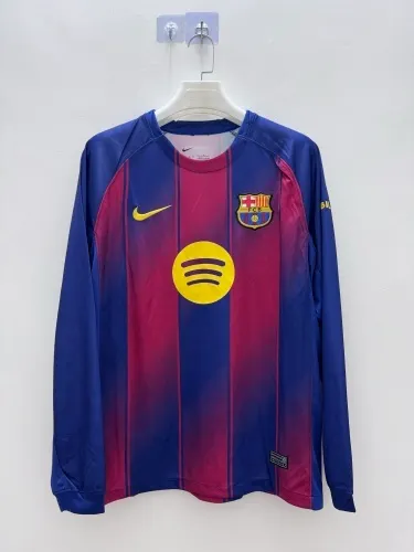 2025-26 Barcelona home long-sleeved jersey. 1