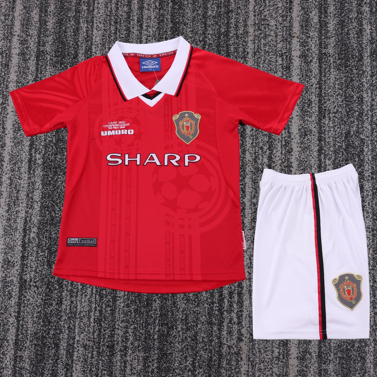 1999-00 Manchester United Home Retro Jersey - Kids 1