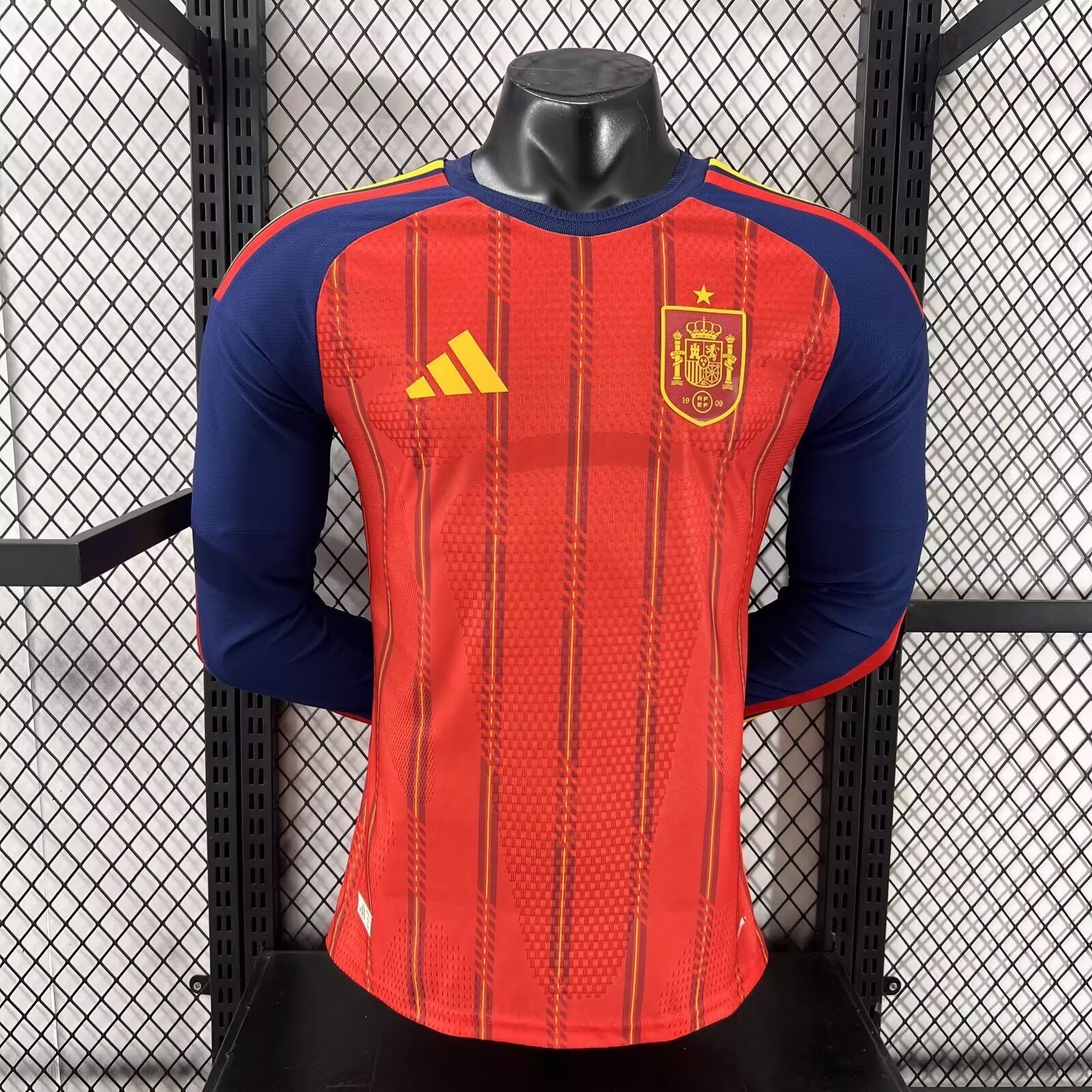 2026 Spain Home Long-Sleeve Jersey - Player Version 1