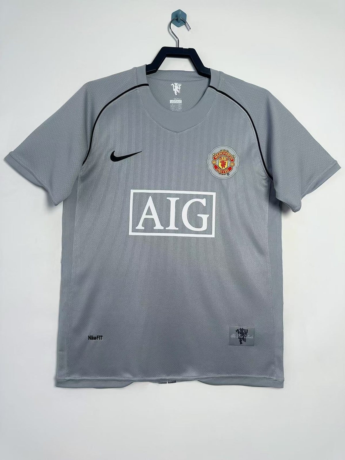 2007-08 Manchester United Retro Goalkeeper Jersey
