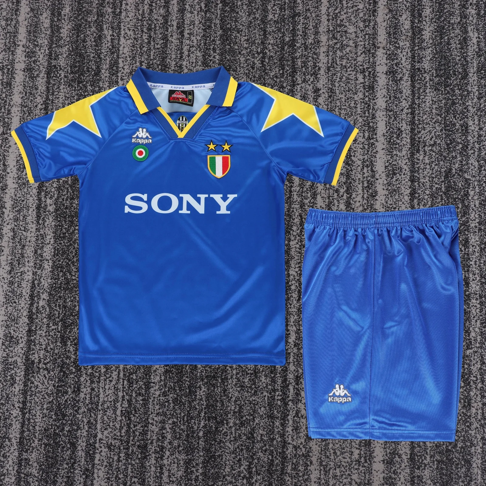 1995-96 Juventus Away Retro Jersey - Children's Size 1