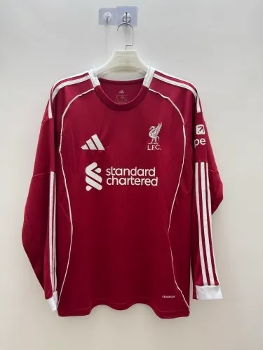 2025-26 Liverpool home long-sleeved jersey. 1