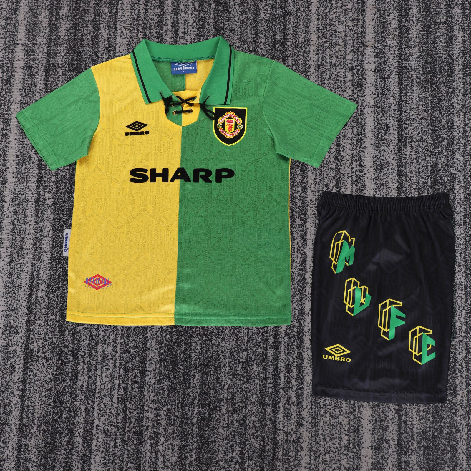 1992-94 Manchester United Away Retro Jersey - Kids 1