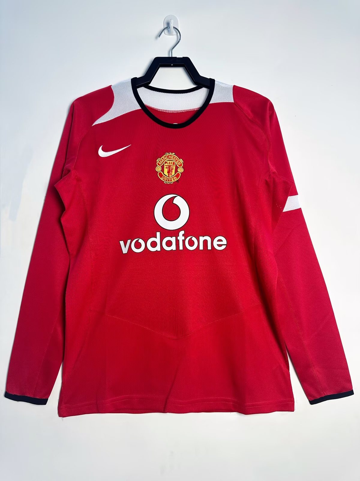 2005-06 Manchester United Home Long Sleeve Retro Shirt