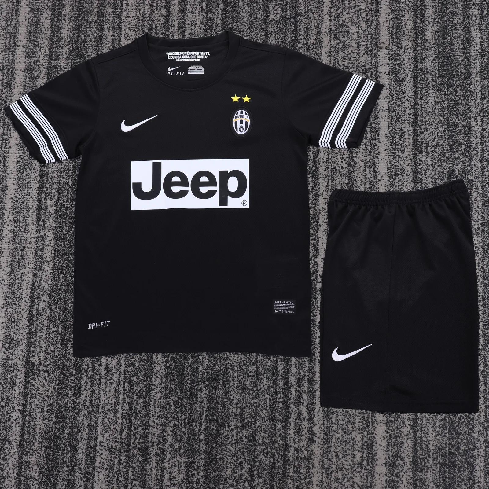 2012-13 Juventus Away Retro Jersey - Children's 1