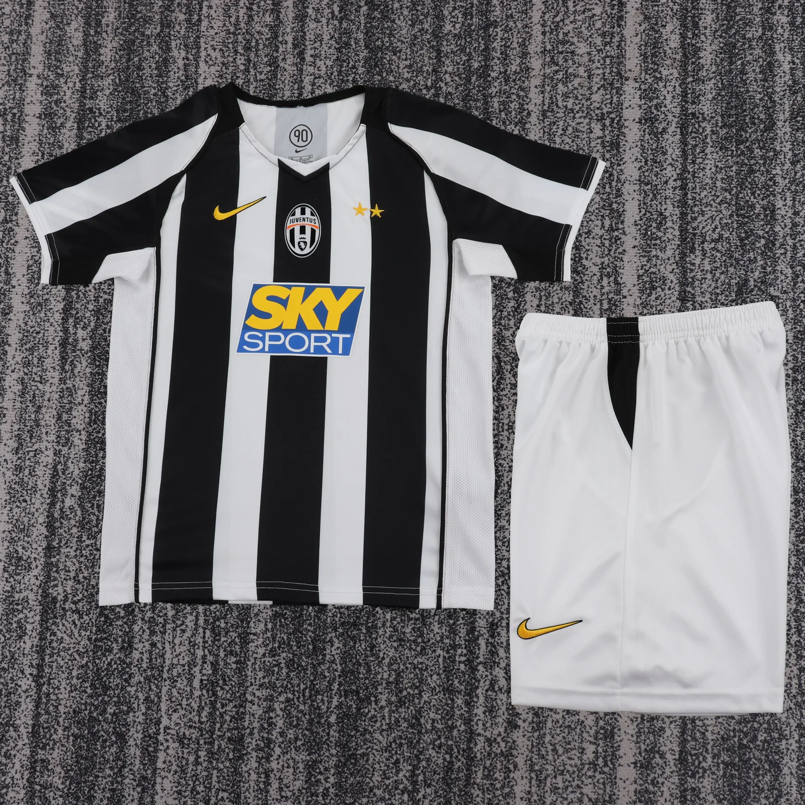 2004-05 Juventus Home Retro Jersey - Children's 1