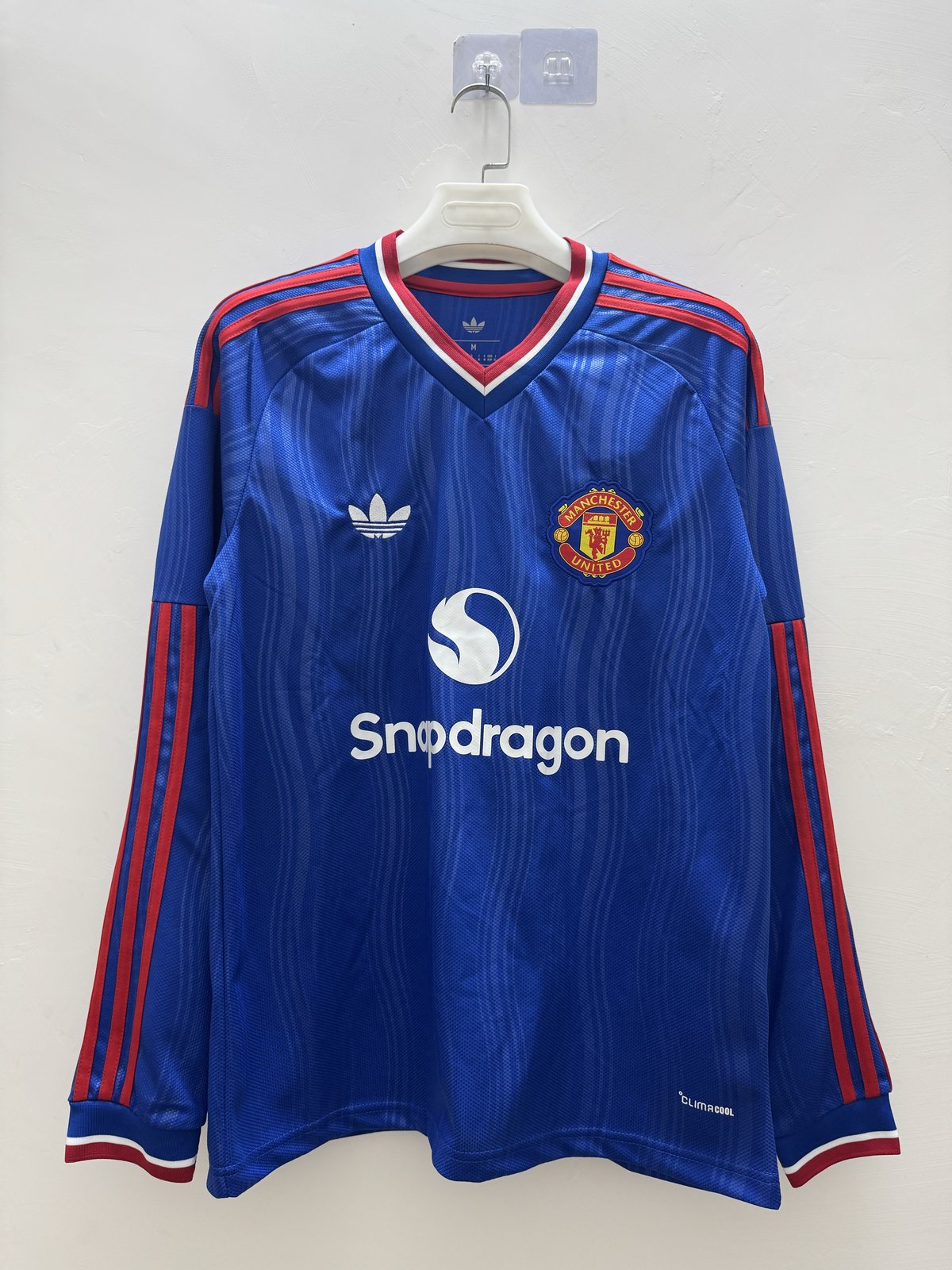 2026-27 Manchester United Away Long-Sleeve Kit - Fan Edition 1
