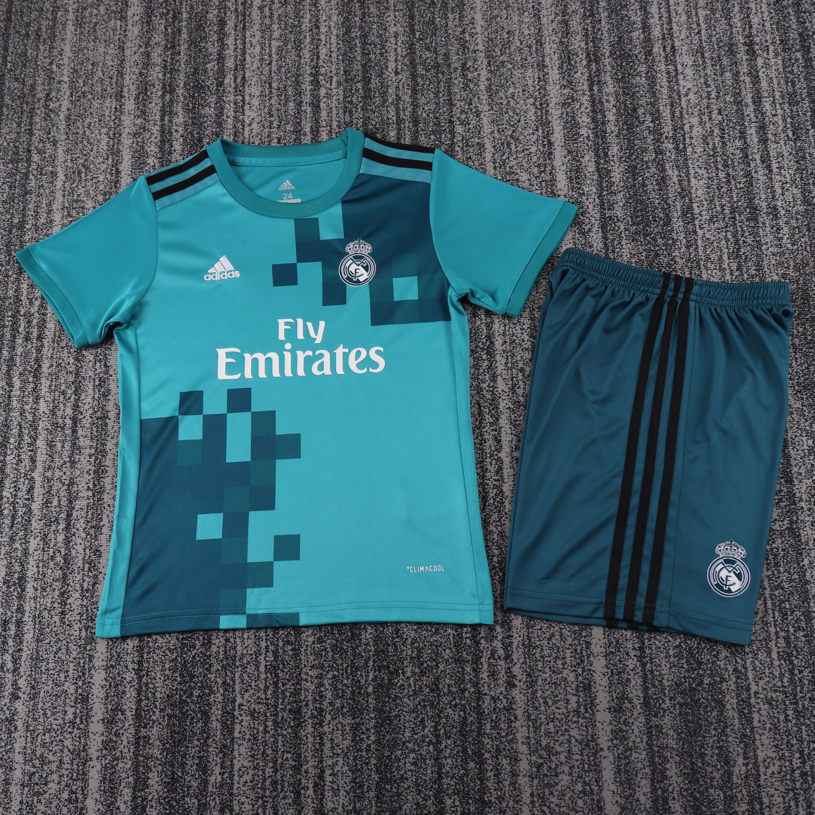 2017-18 Real Madrid Away Retro Shirt - Kids Sizes