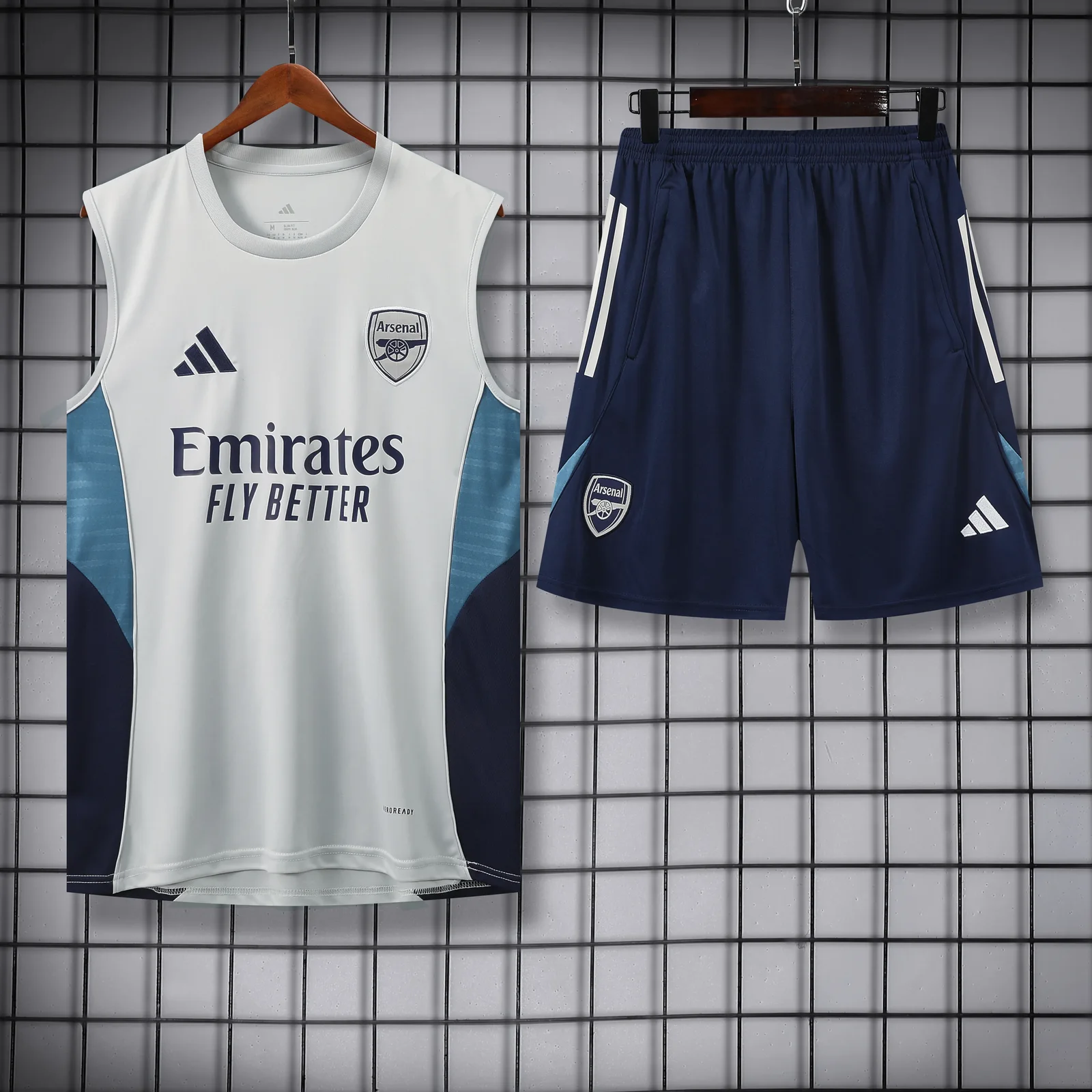 2025-26 Arsenal training vest jersey 1