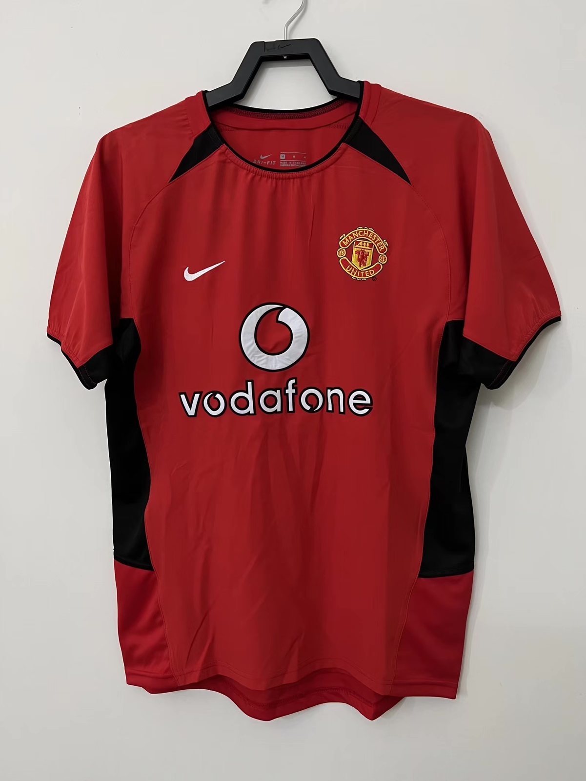 2002-04 Manchester United home retro jersey