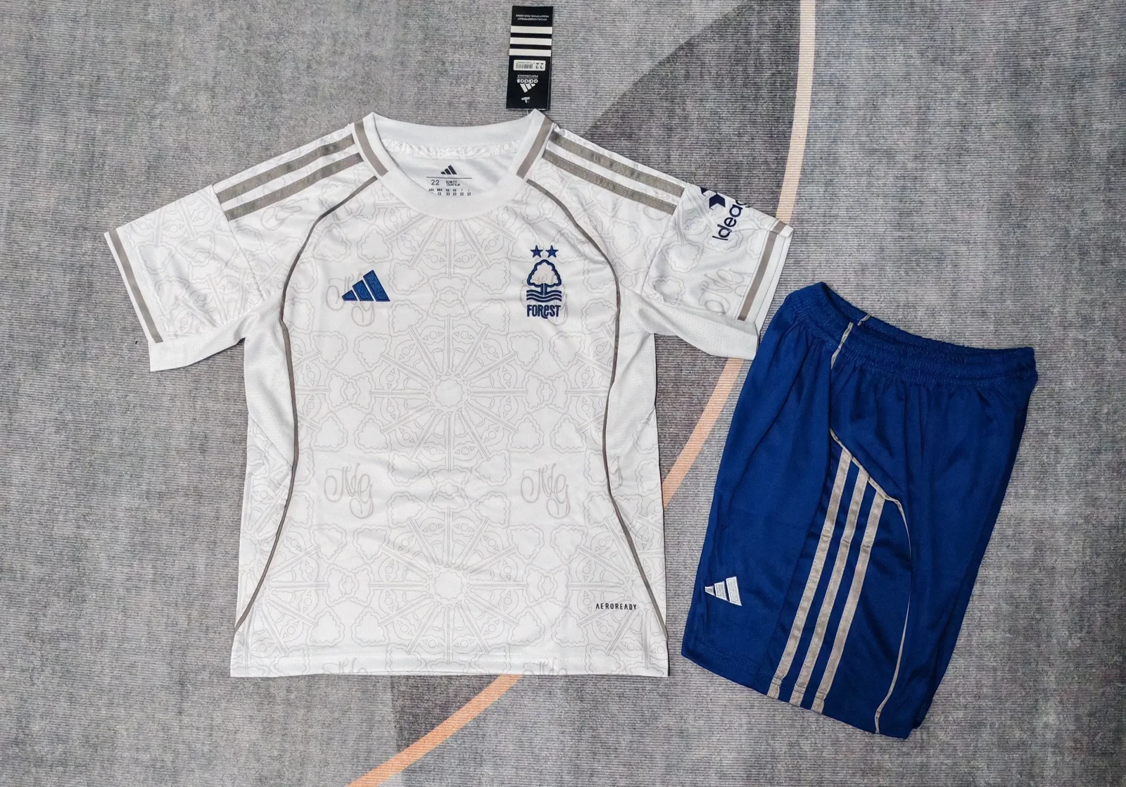 2025-26 Nottingham Forest Away Shirt - Kids' 1