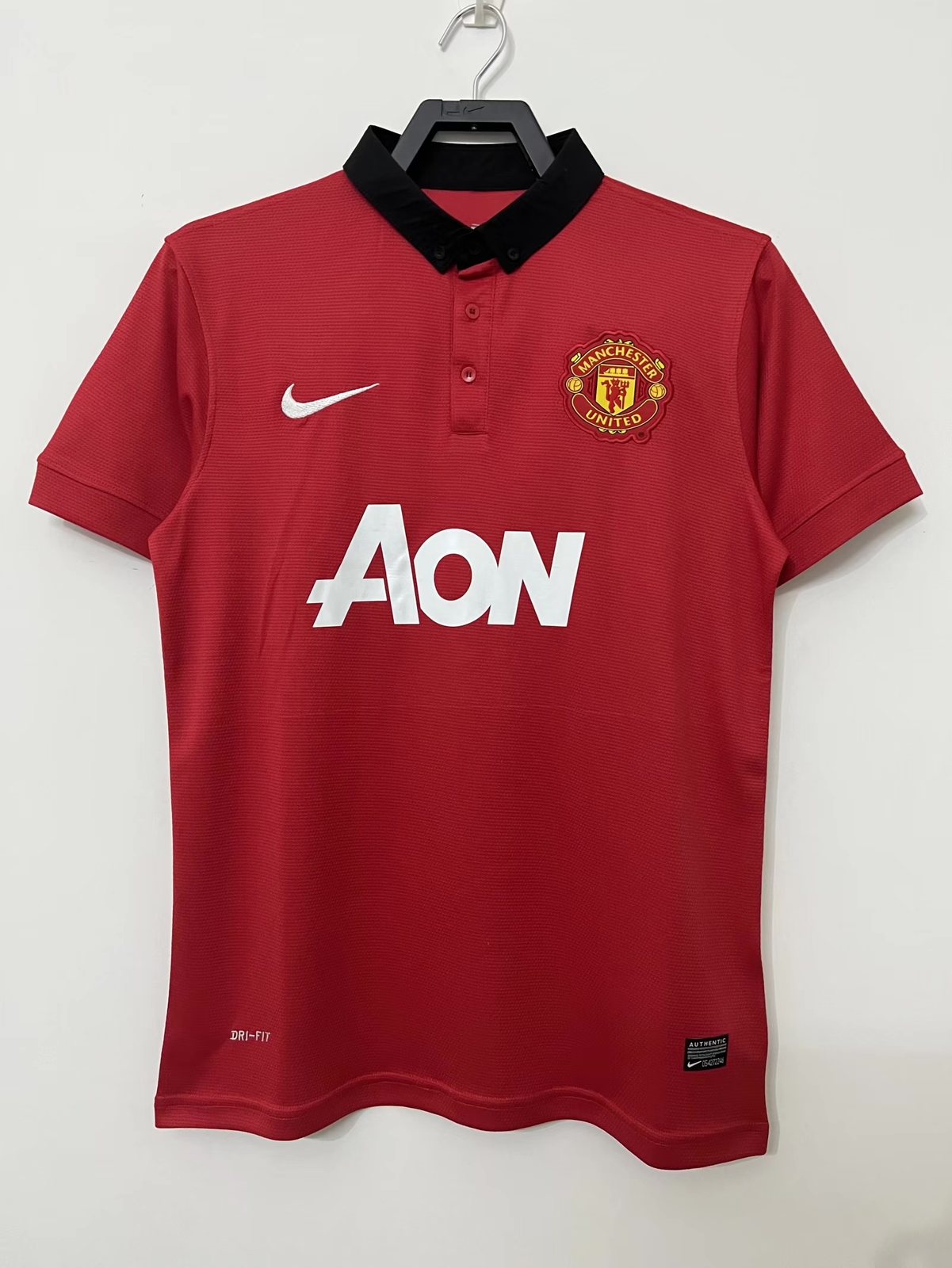 2013-14 Manchester United home retro jersey 1