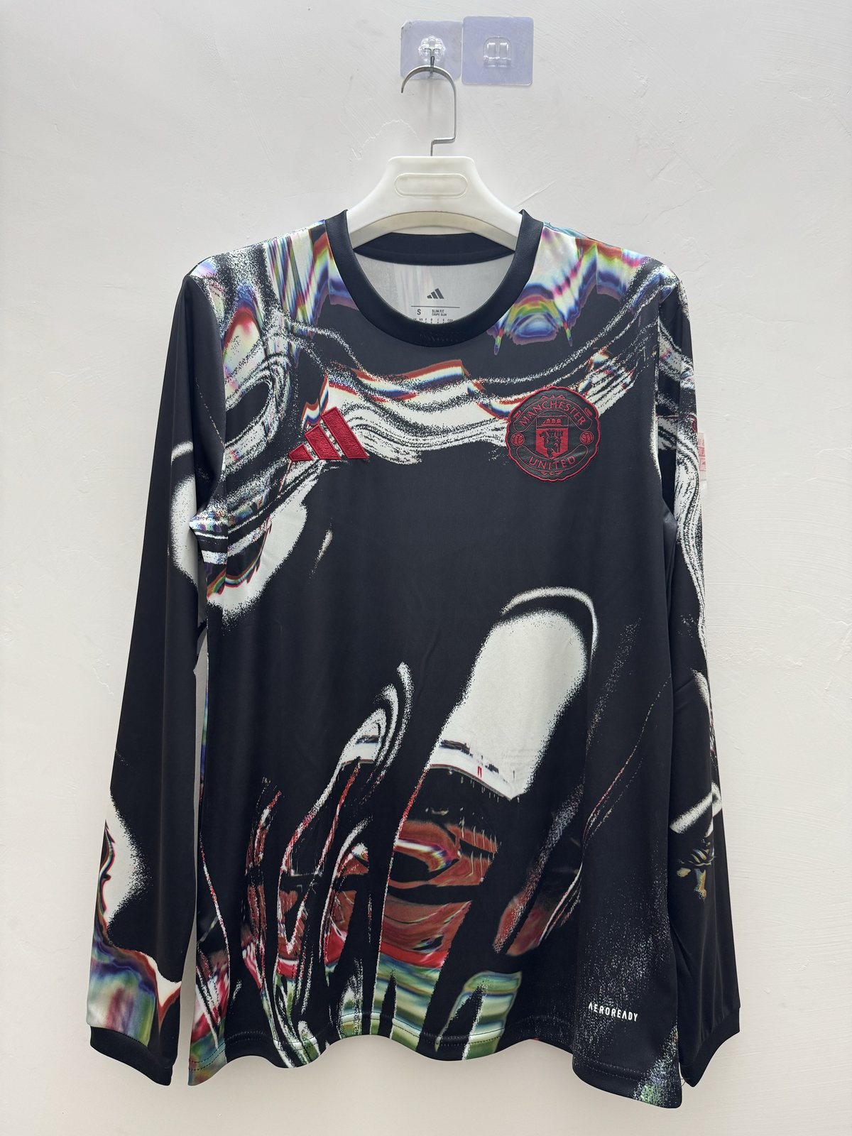 2026-27 Manchester United Special Edition Long-Sleeve Jersey - Fan Edition 1