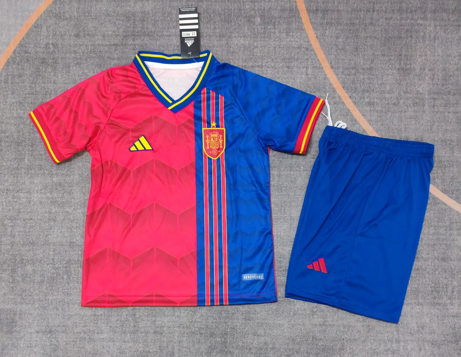 2025-26 Spain Special Edition Jersey – Kids' 1