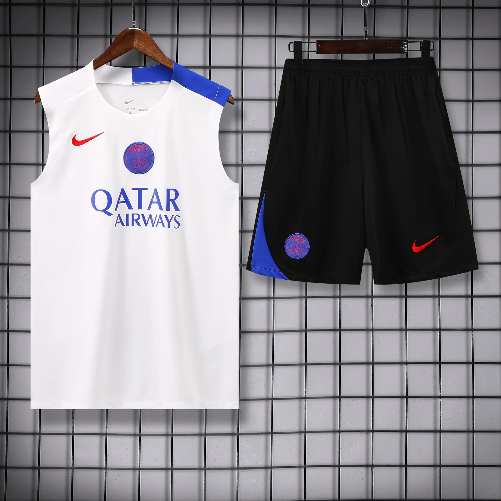 2025-26 Paris Saint-Germain training vest jersey 1