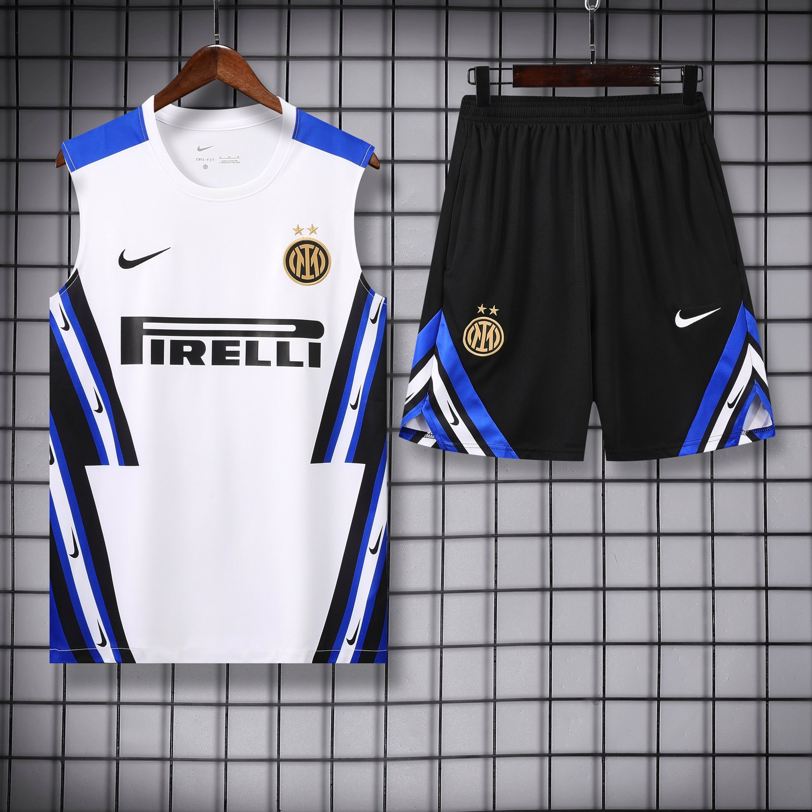 2025-26 Inter Milan Training Vest 1