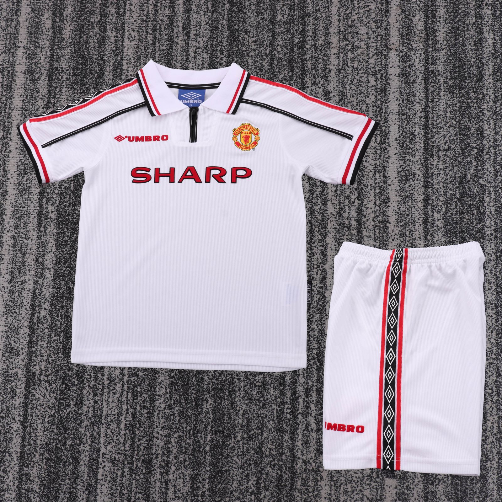 1998-99 Manchester United Commemorative Retro Jersey - Kids 1
