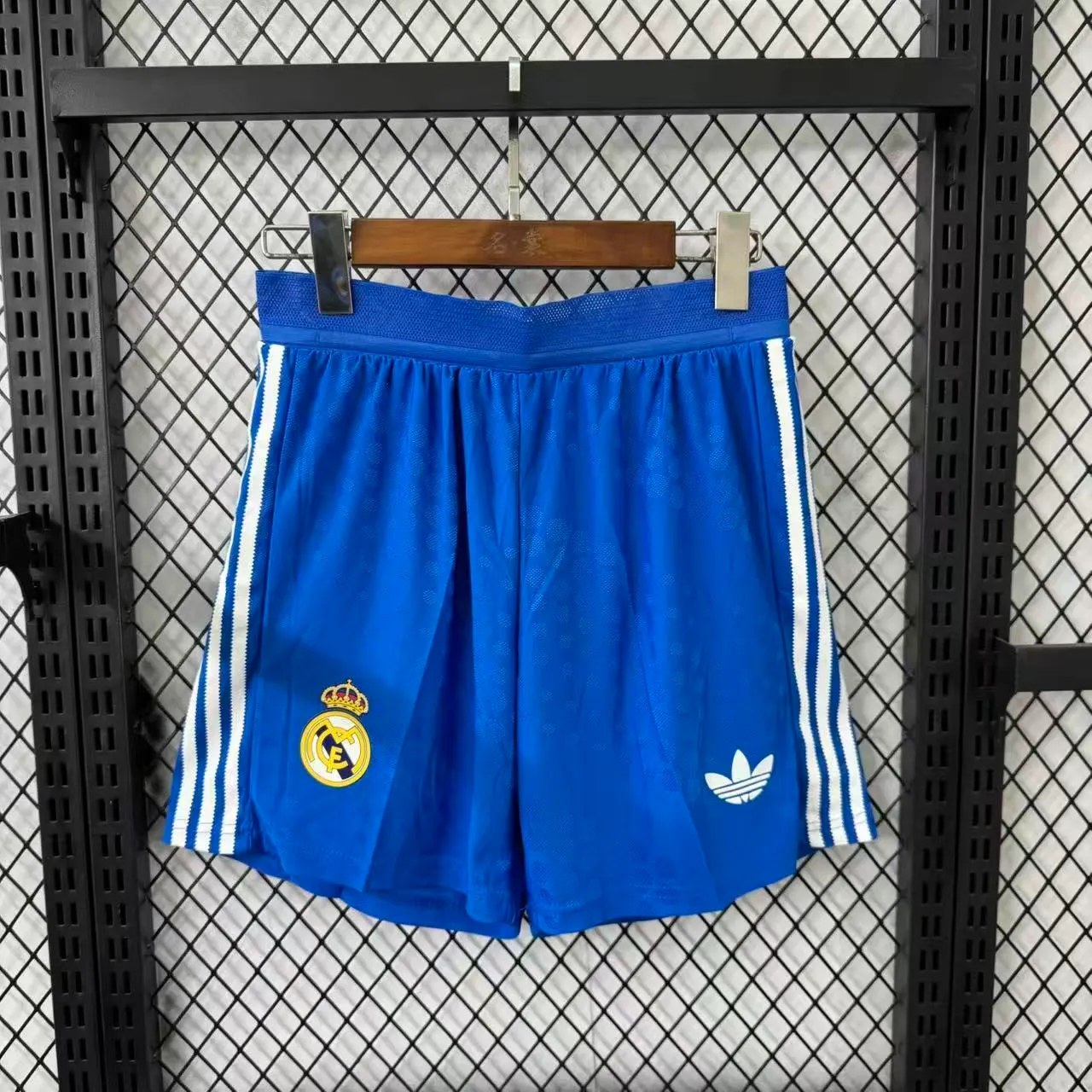 2025-26 Real Madrid Second Away Shorts - Player Version 1