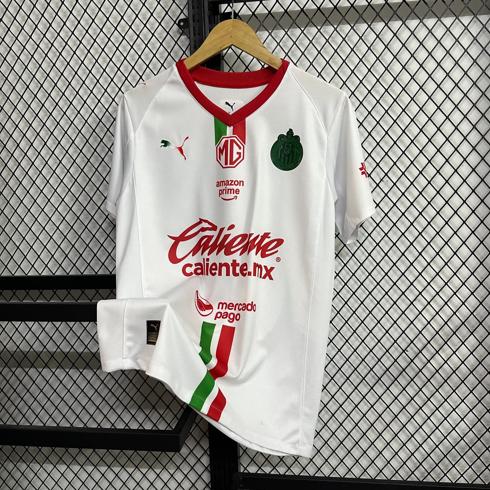 2025-26 Chivas Away Kit 1