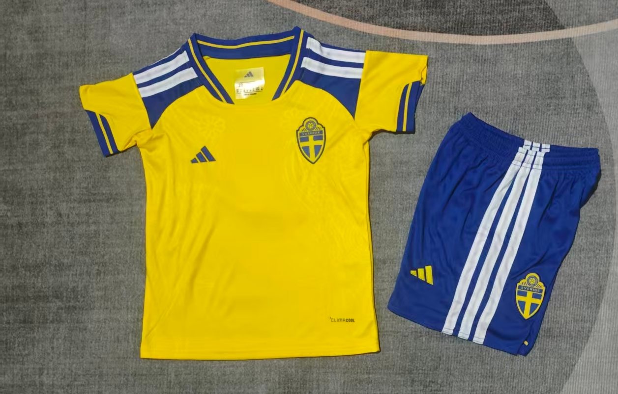 2026-27 Sweden Home Jersey - Kids 1