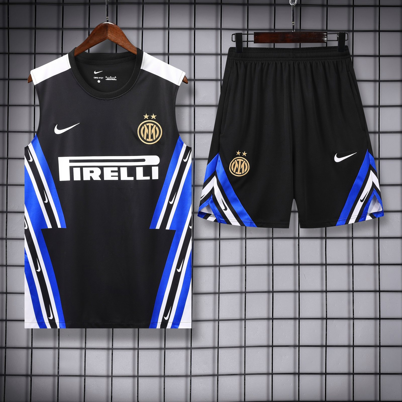 2025-26 Inter Milan Training Vest 1