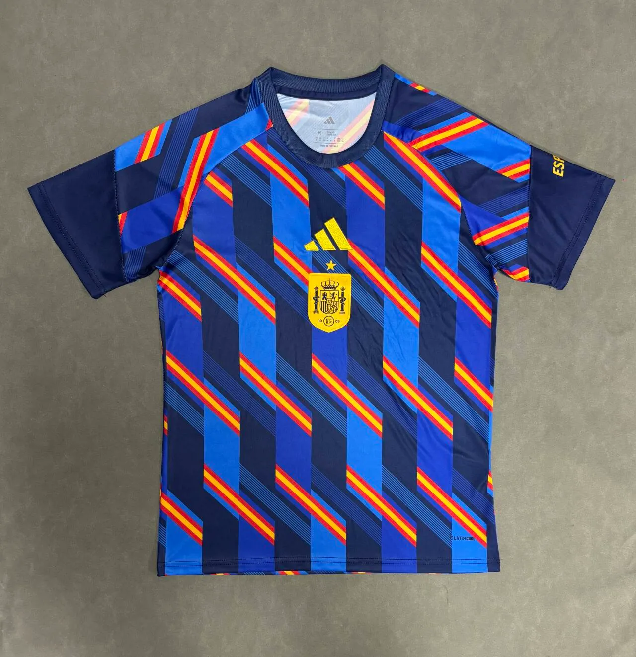 2026-27 Spain Training Jersey – Fan Version 1